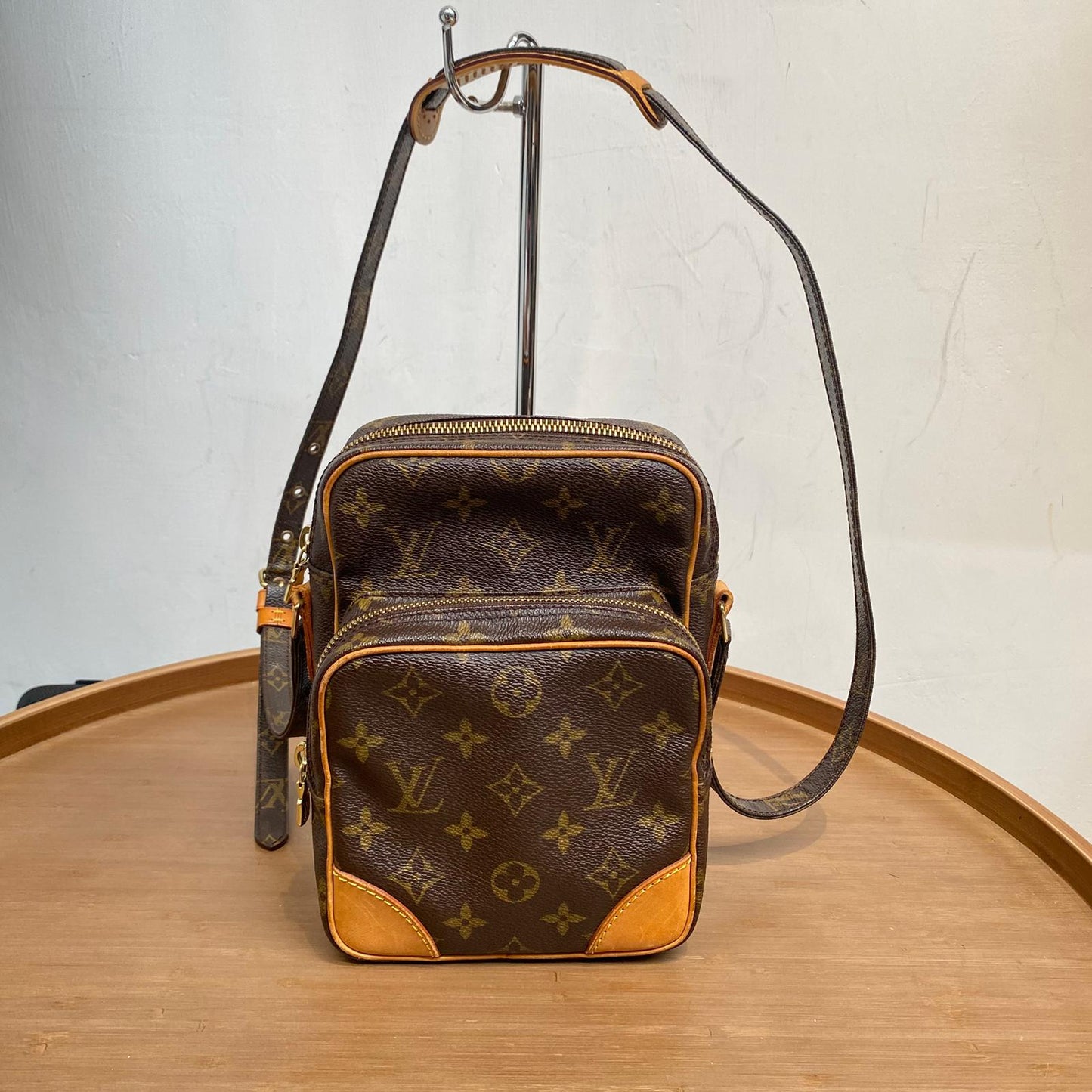 LV 日字斜孭袋 M45236
