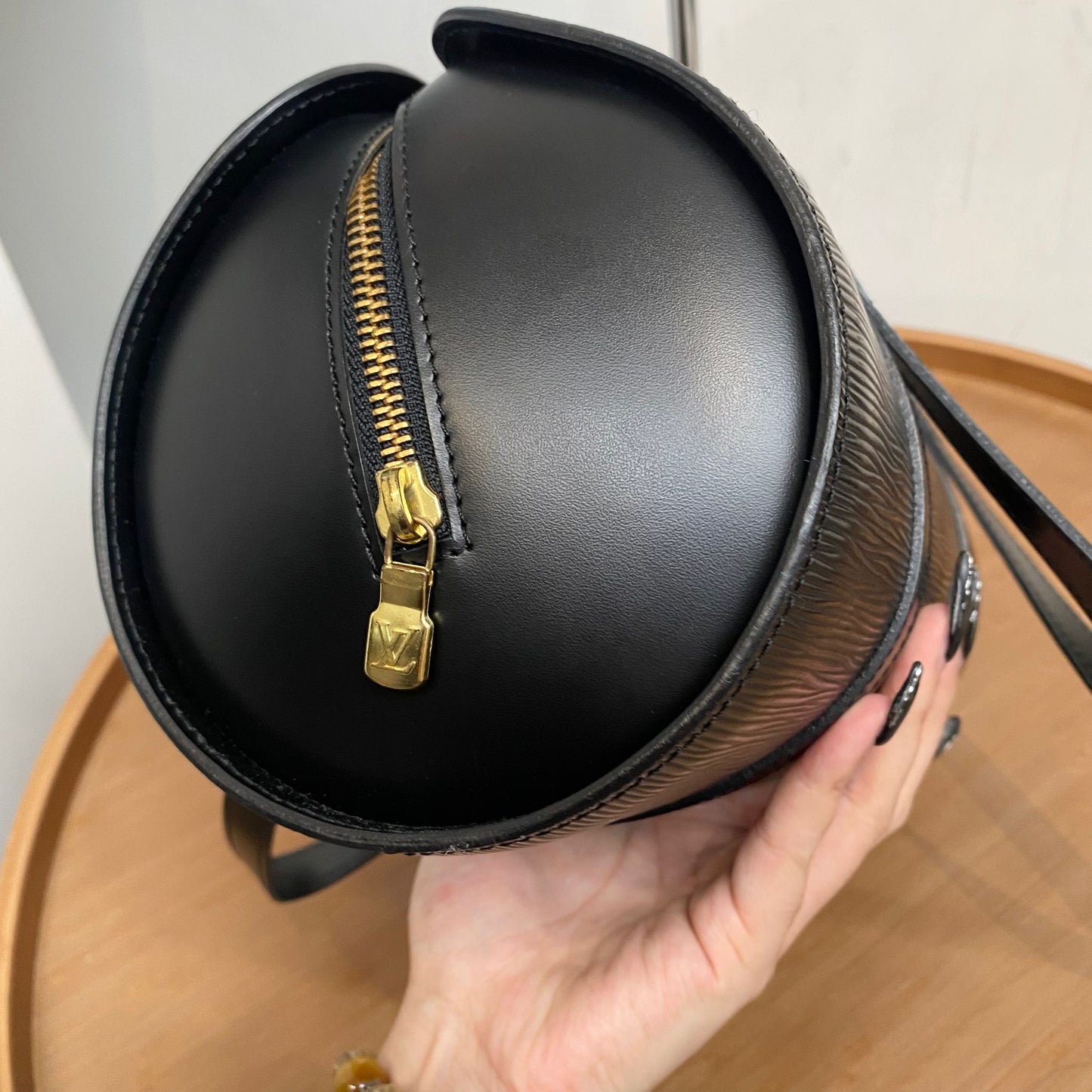 LV EPI 圓桶袋
