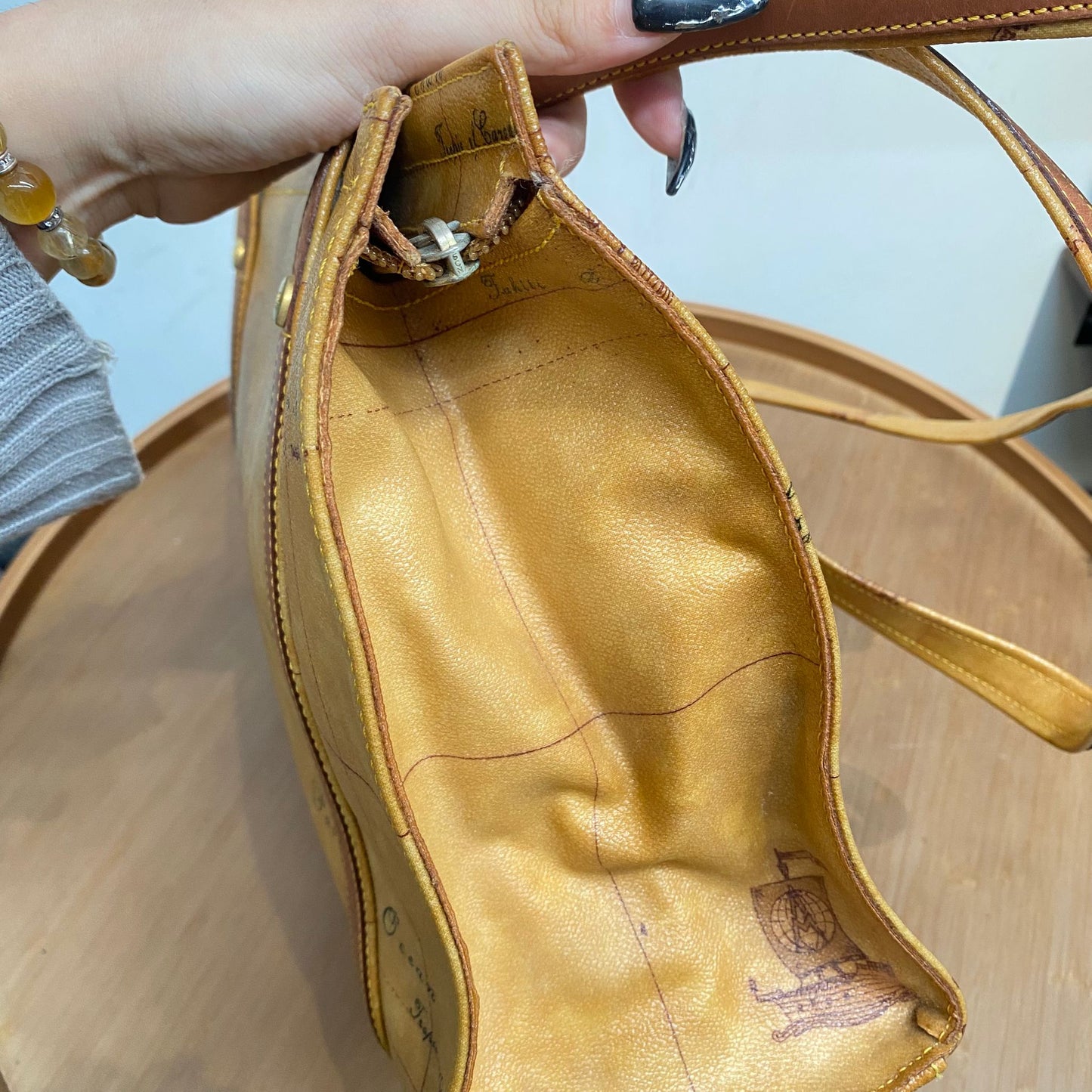 Alviero Martini Tote 地圖袋