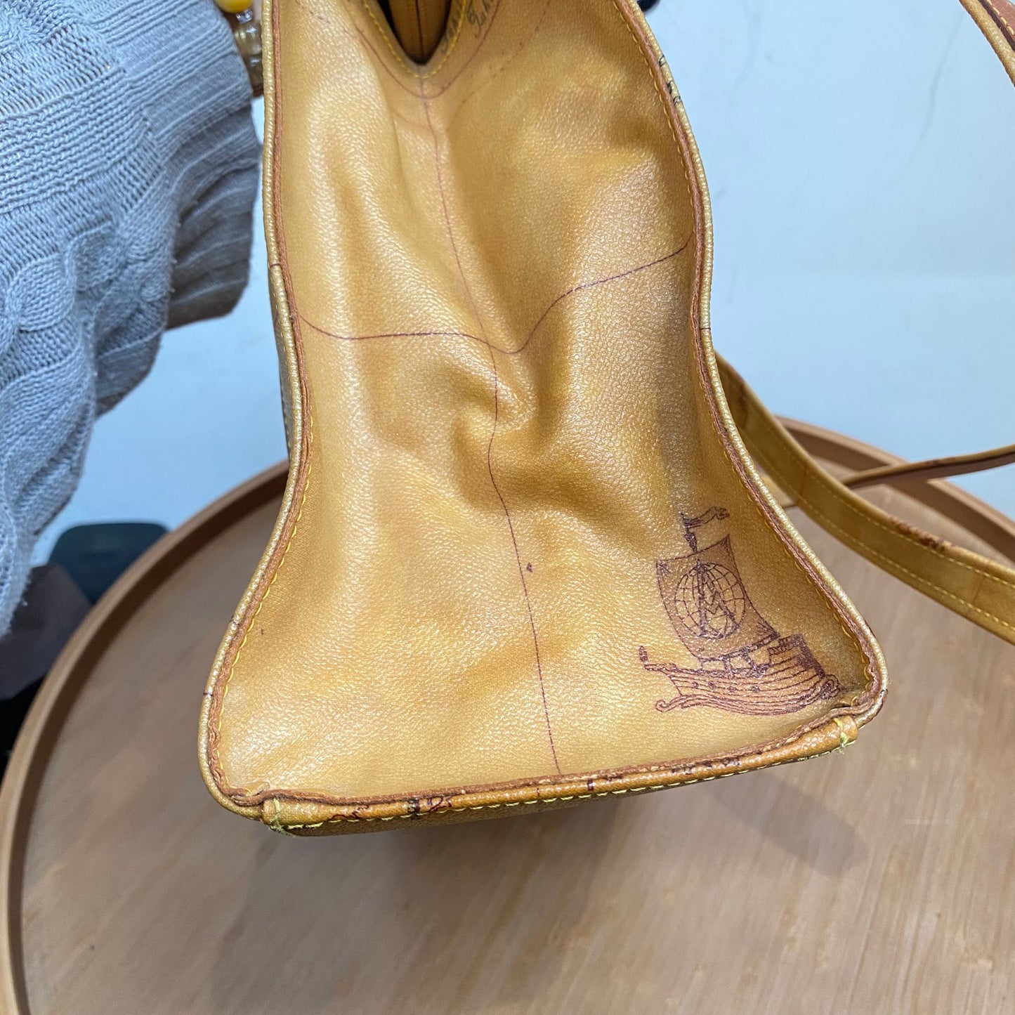 Alviero Martini Tote 地圖袋
