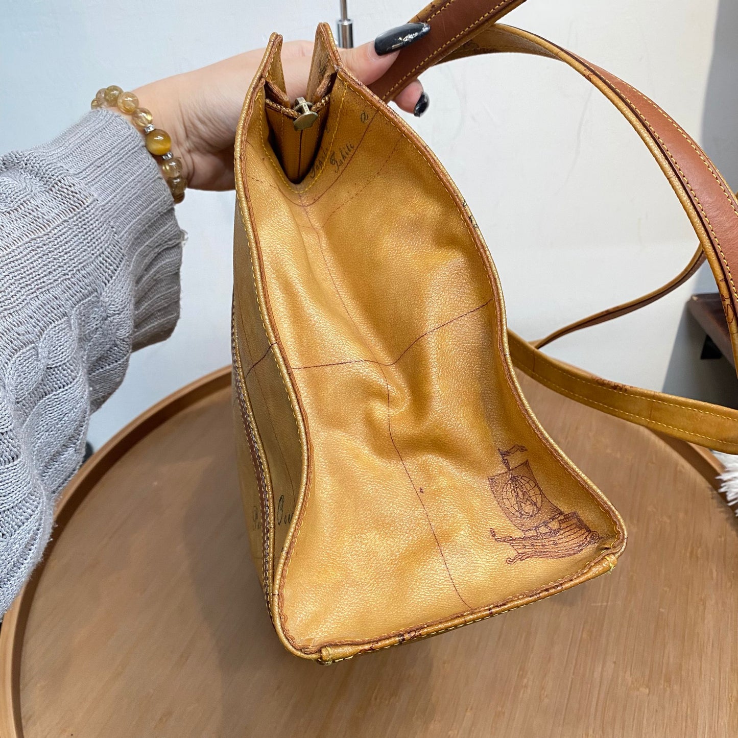 Alviero Martini Tote 地圖袋