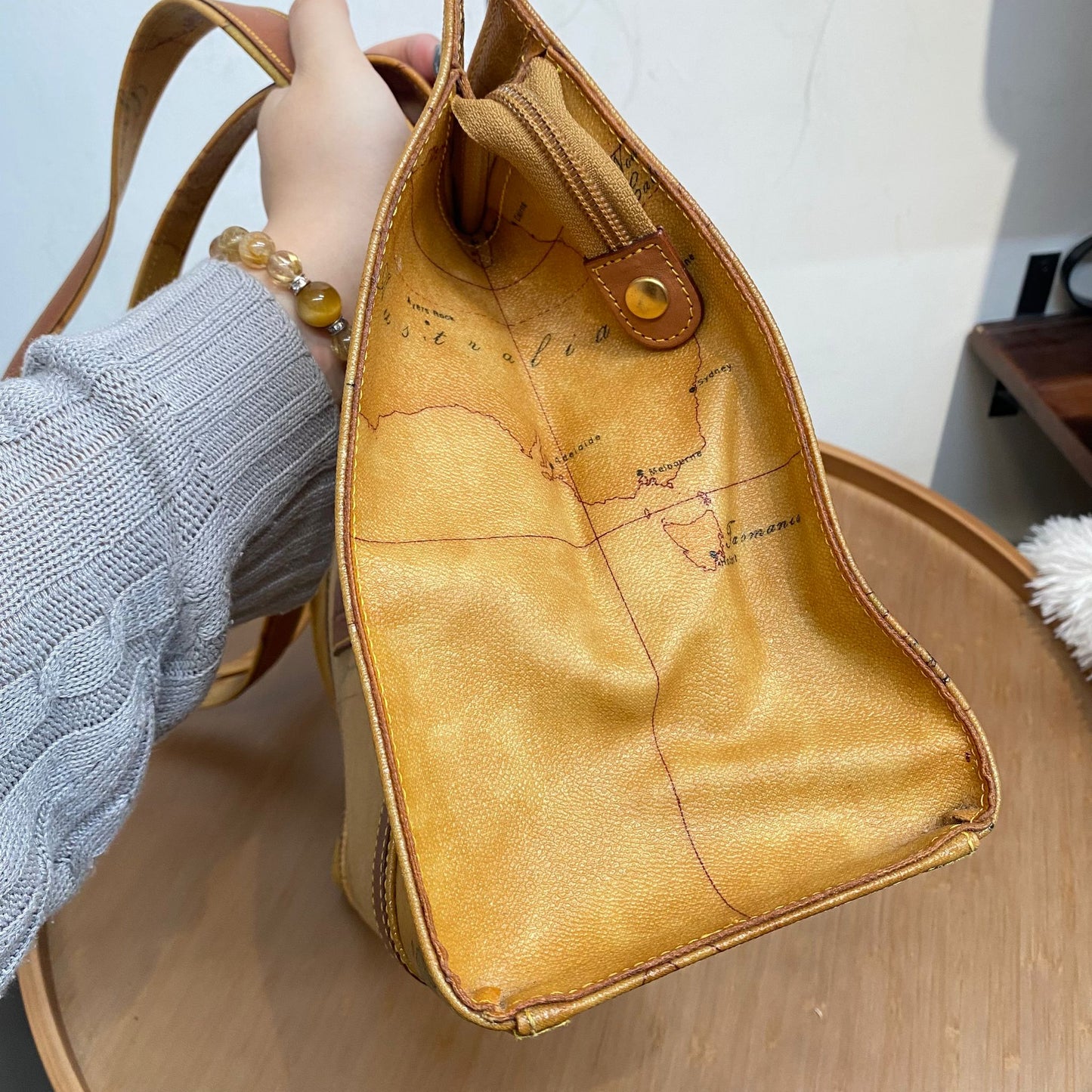 Alviero Martini Tote 地圖袋