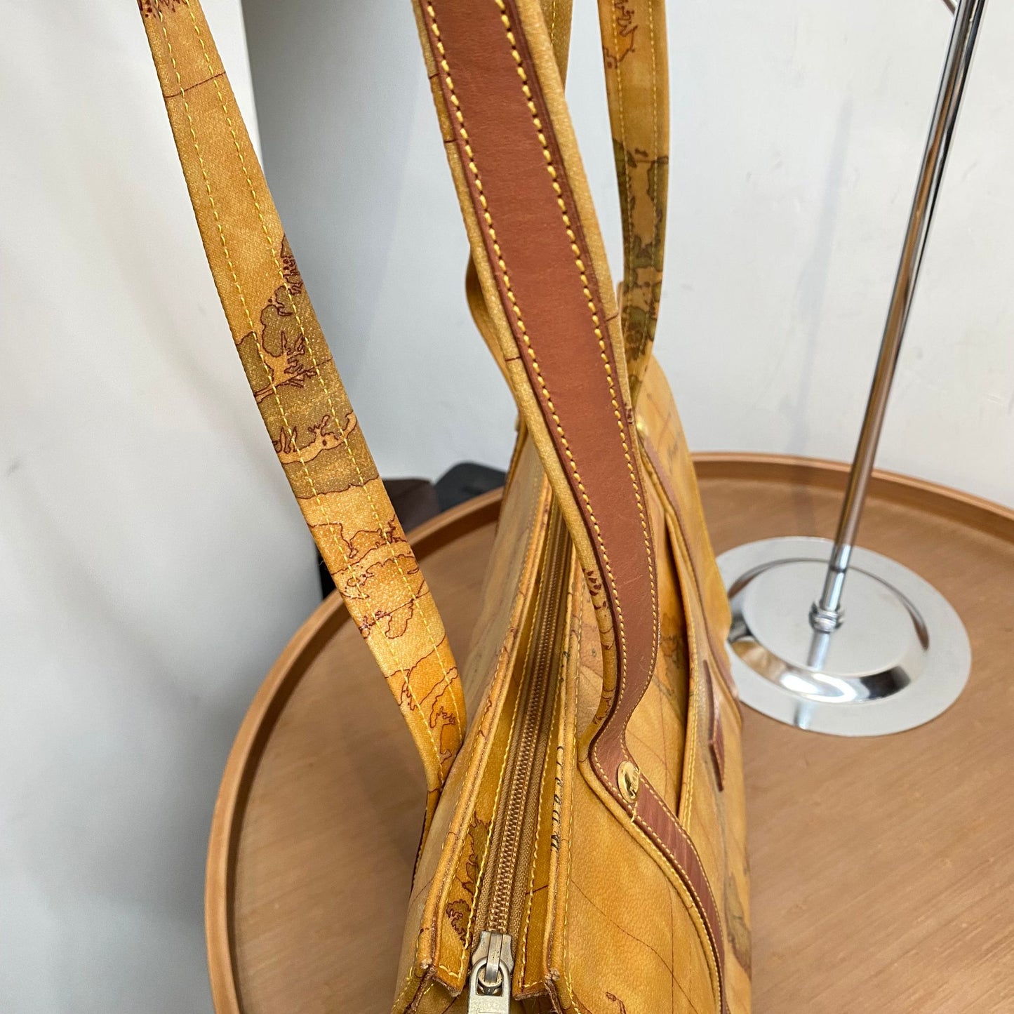 Alviero Martini Tote 地圖袋
