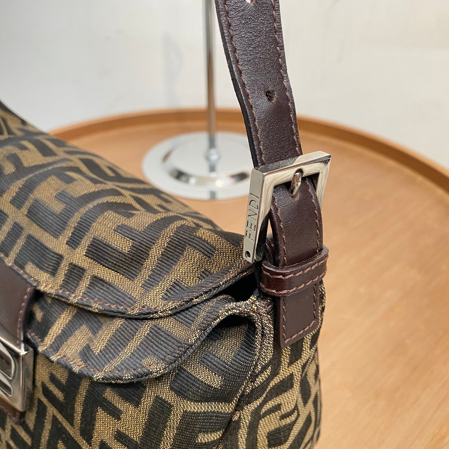 Fendi 單肩袋