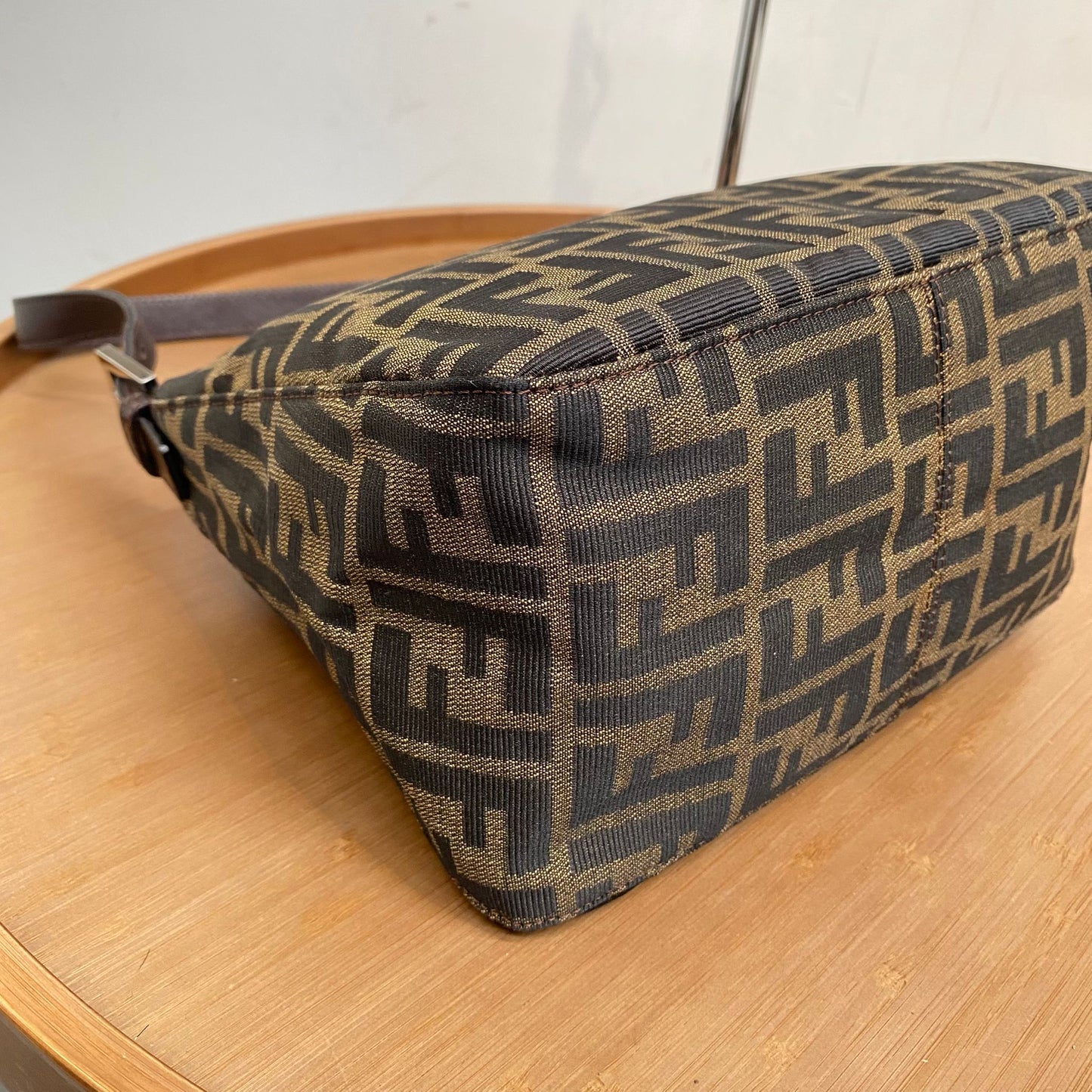 Fendi 單肩袋