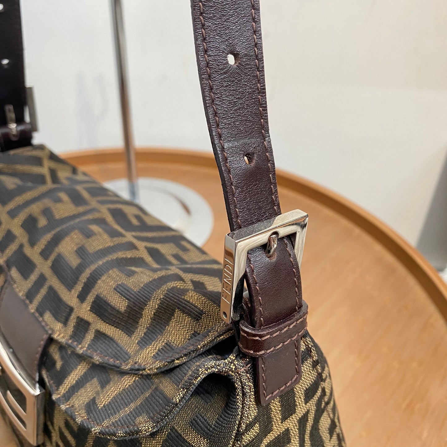 Fendi 單肩袋