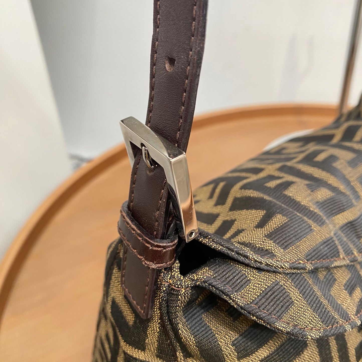 Fendi 單肩袋