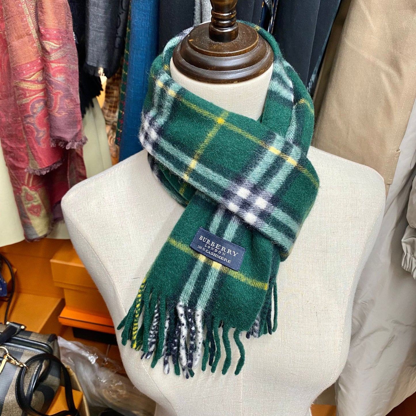 Burberry 100% Cashmere頸巾