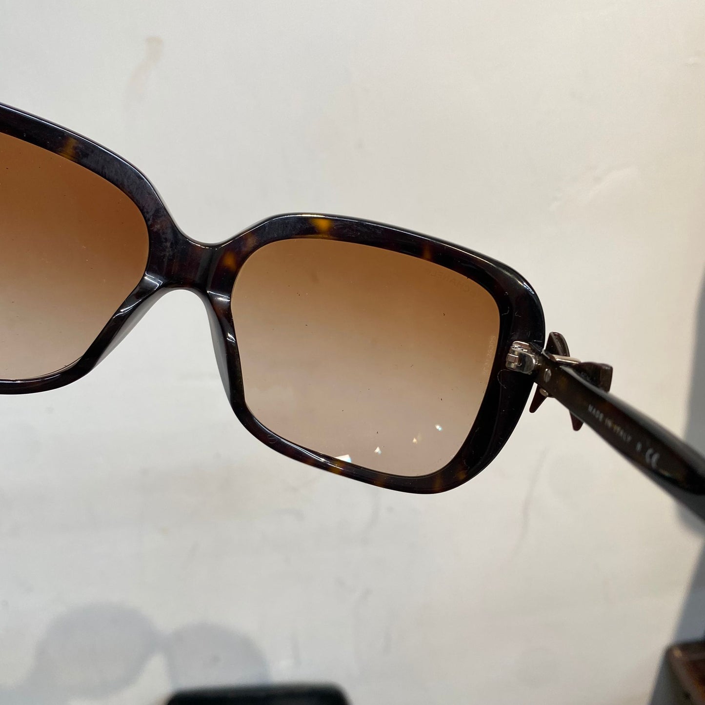 Chanel 太陽眼鏡  有盒