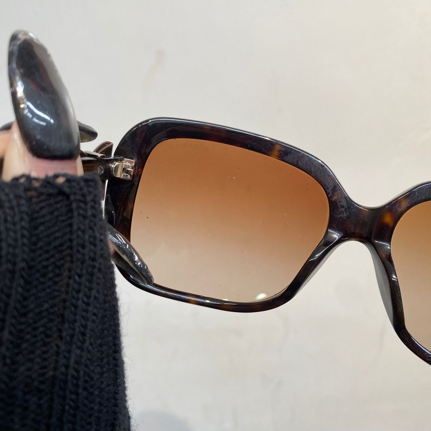 Chanel 太陽眼鏡  有盒