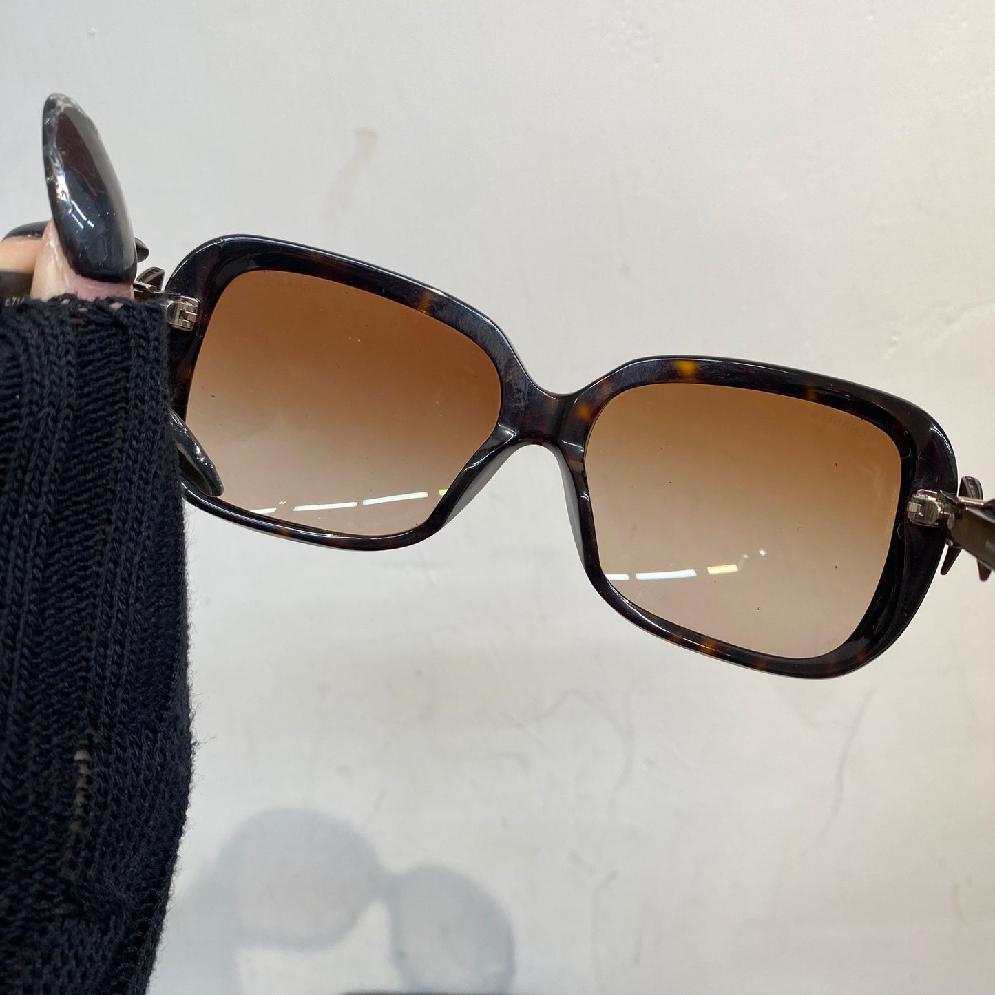 Chanel 太陽眼鏡  有盒