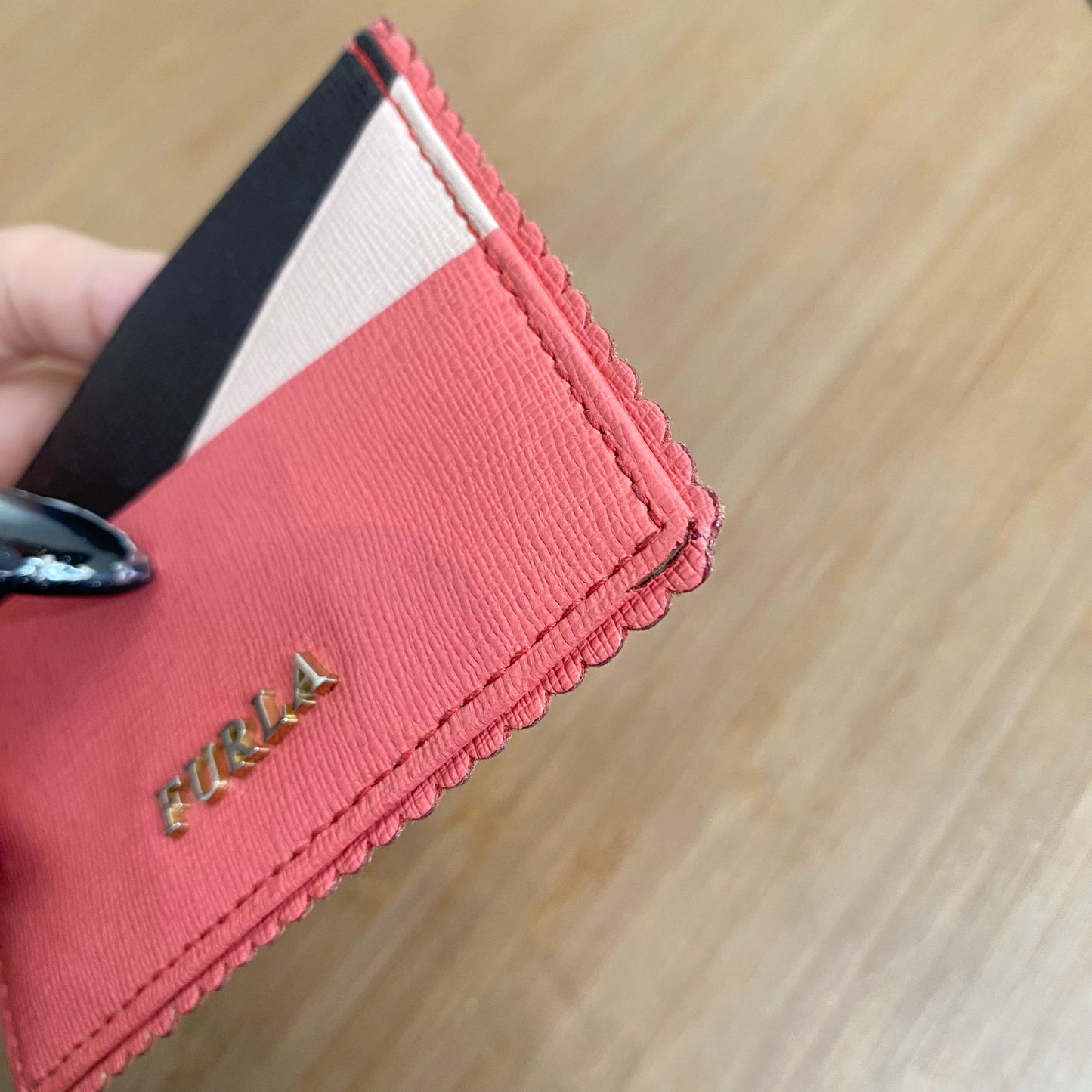 FURLA 粉紅卡片套