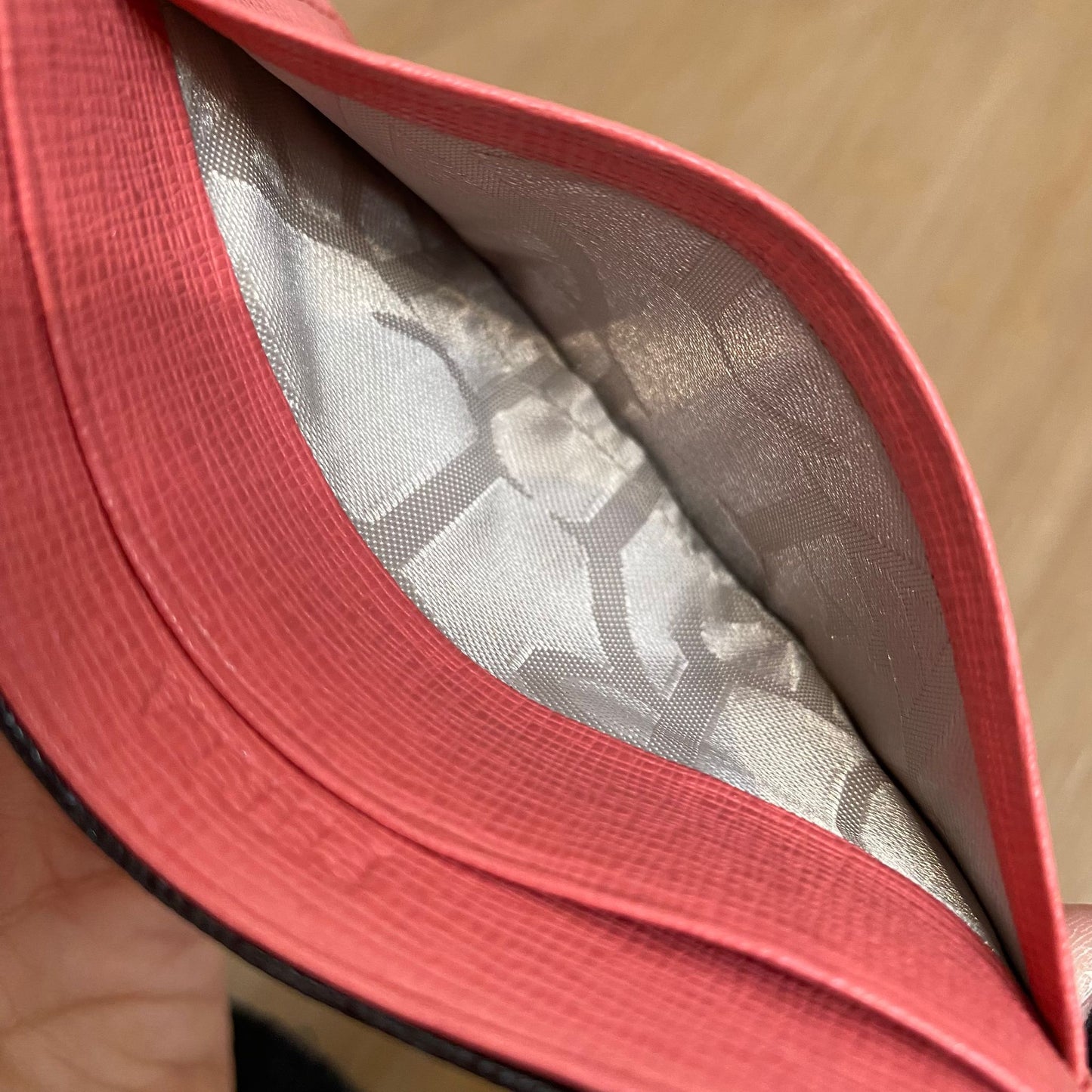 FURLA 粉紅卡片套