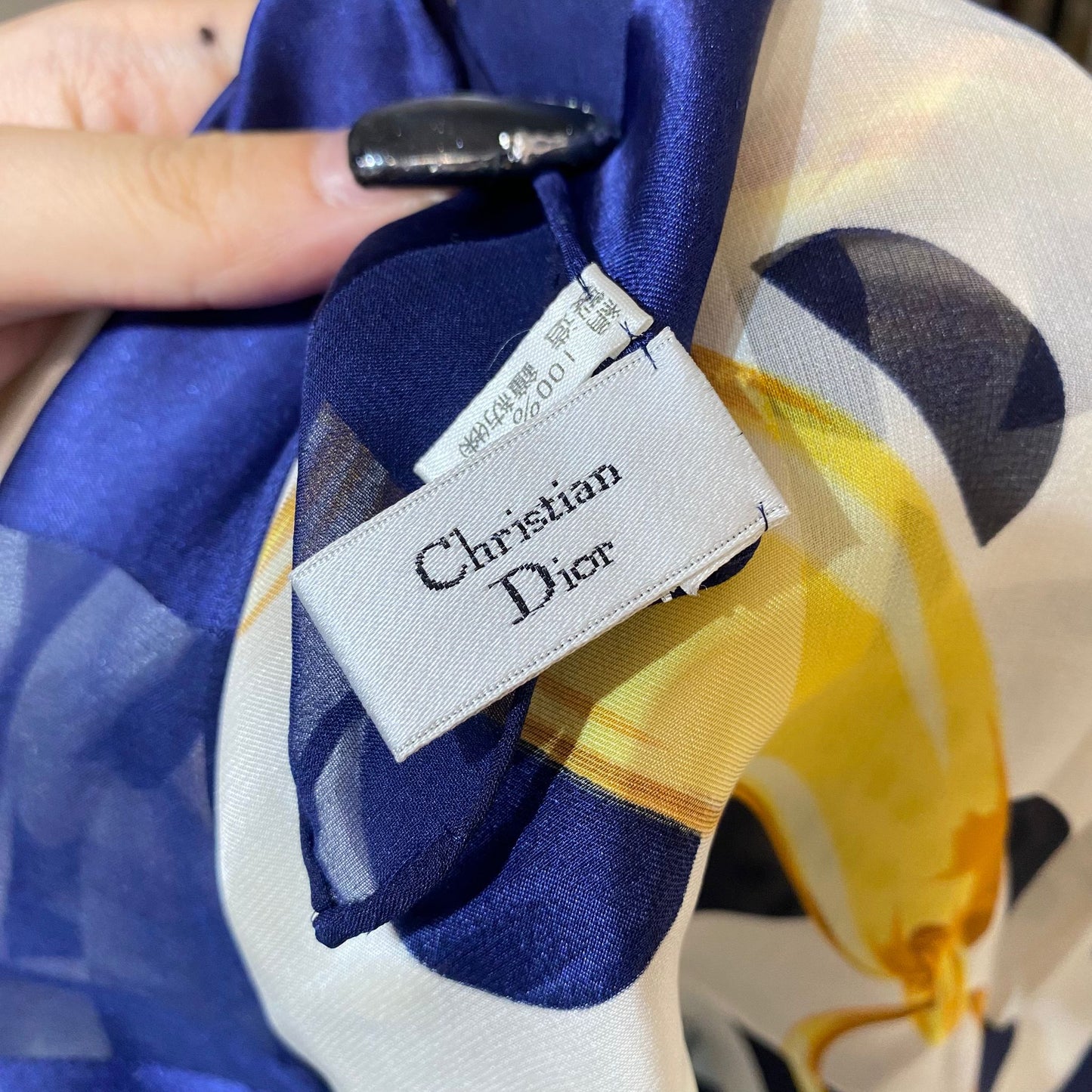 DIOR 100%真絲藍白大絲巾 有tag