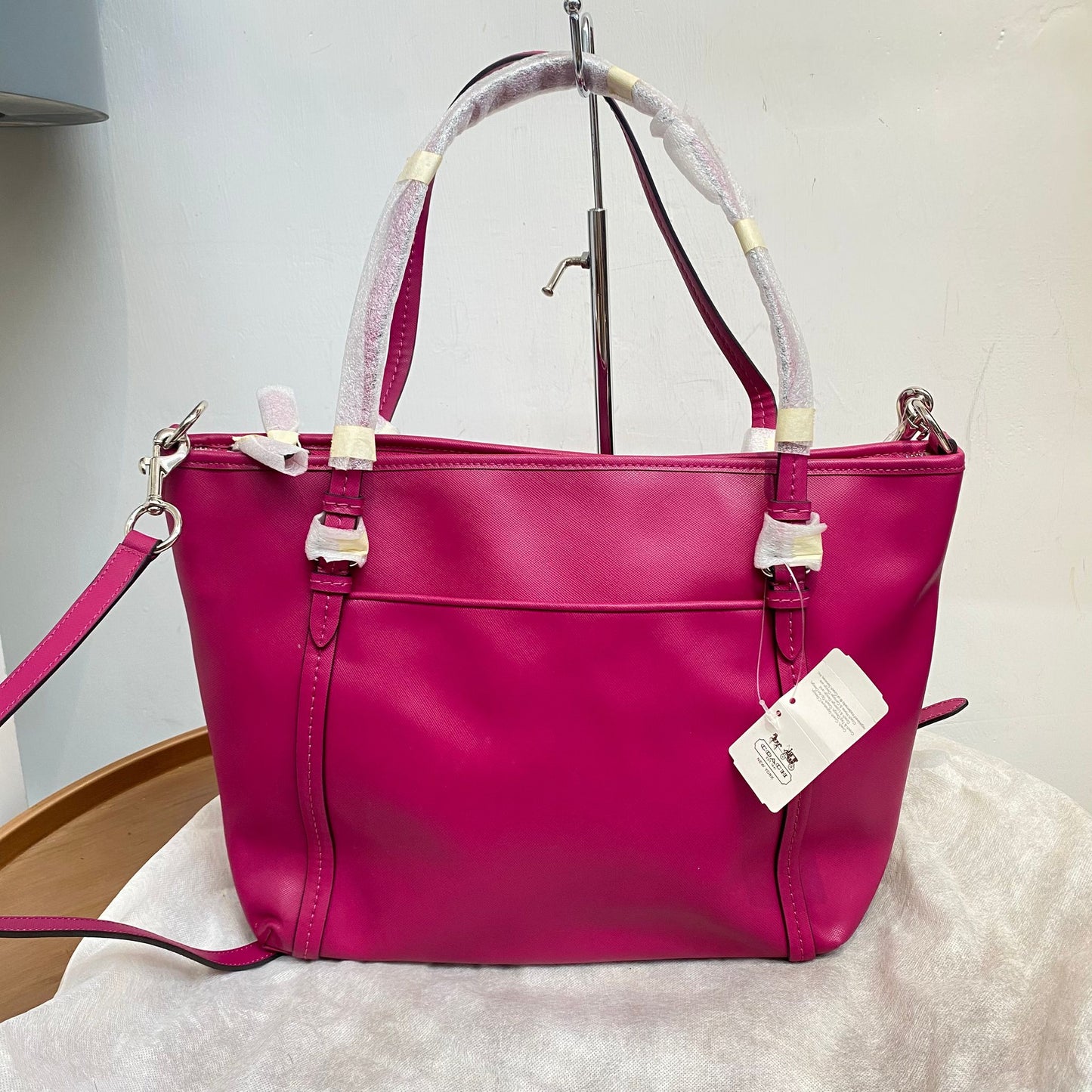 Coach Tote 有塵袋