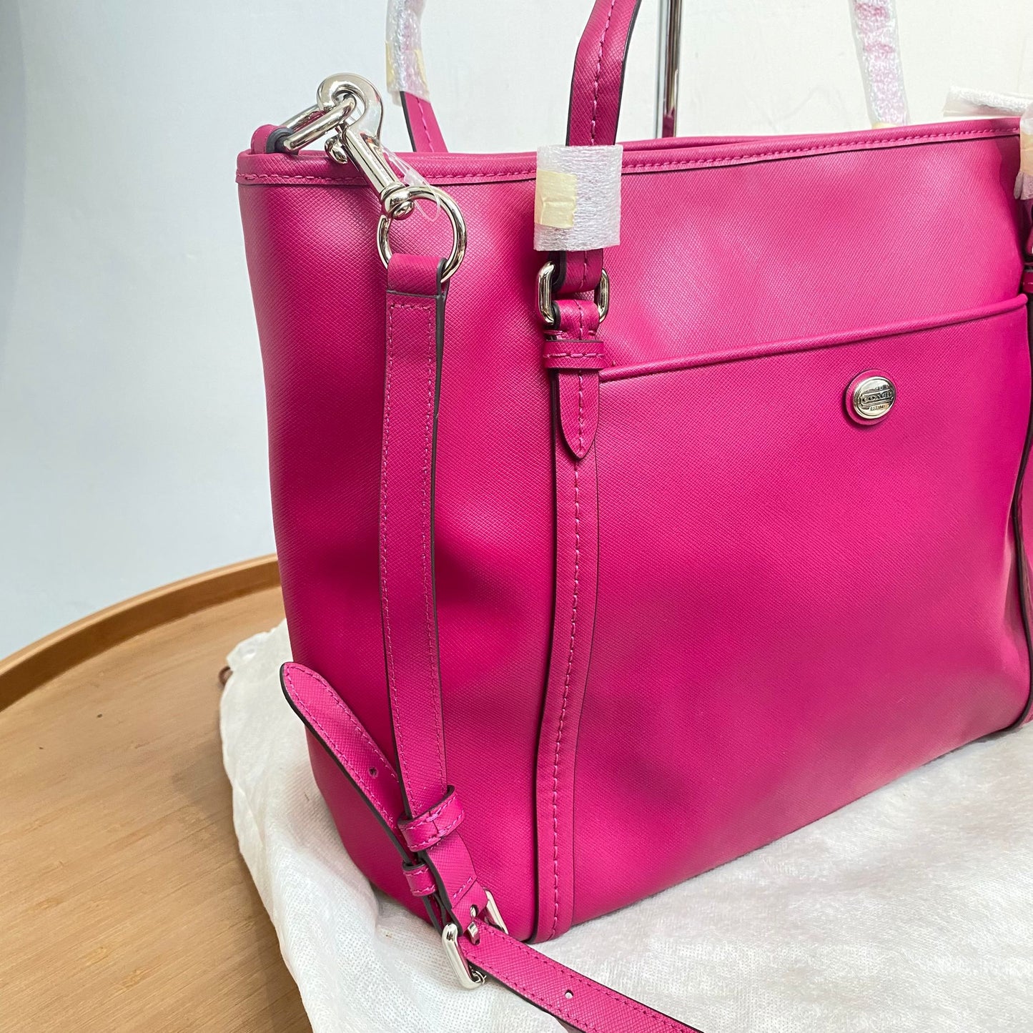 Coach Tote 有塵袋