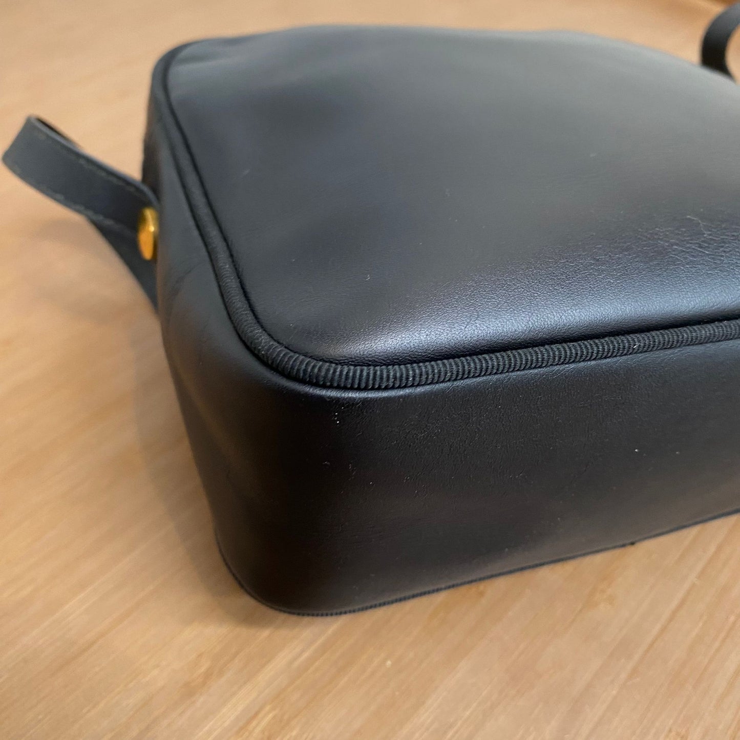 Ferragamo相機袋