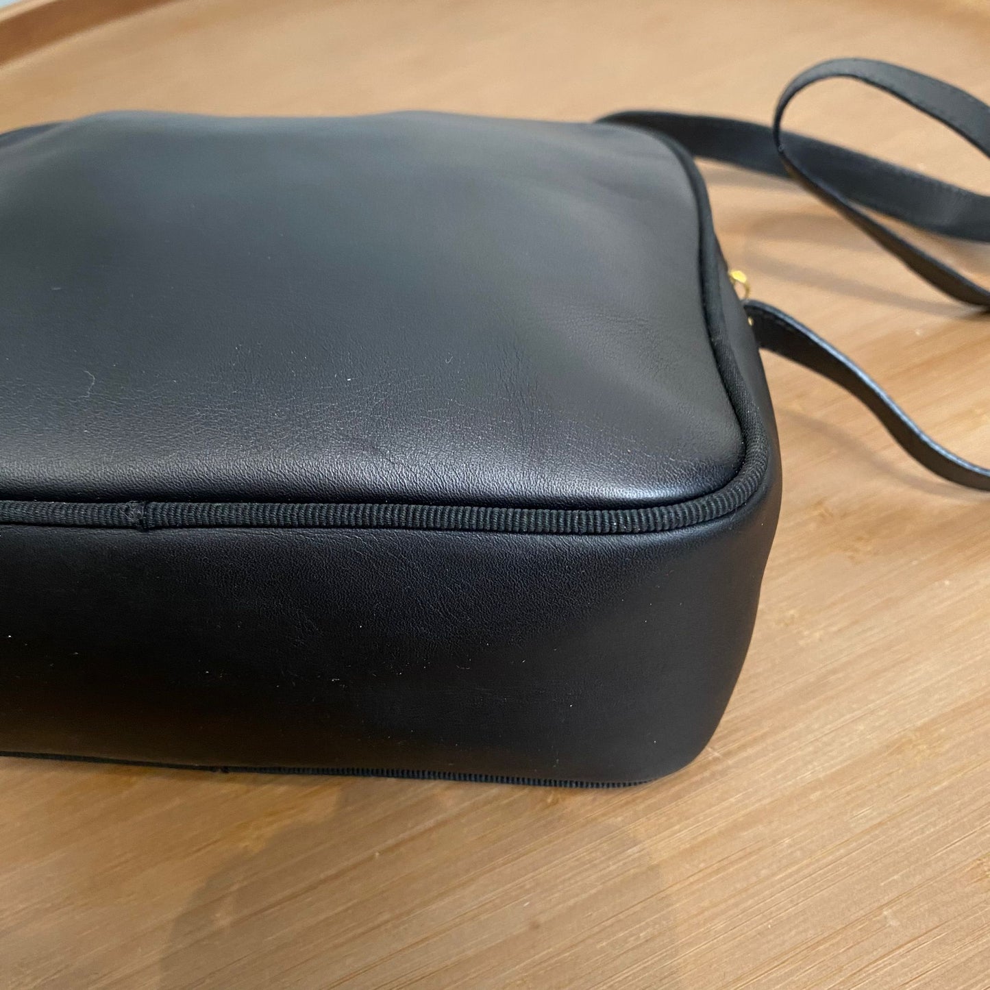 Ferragamo相機袋
