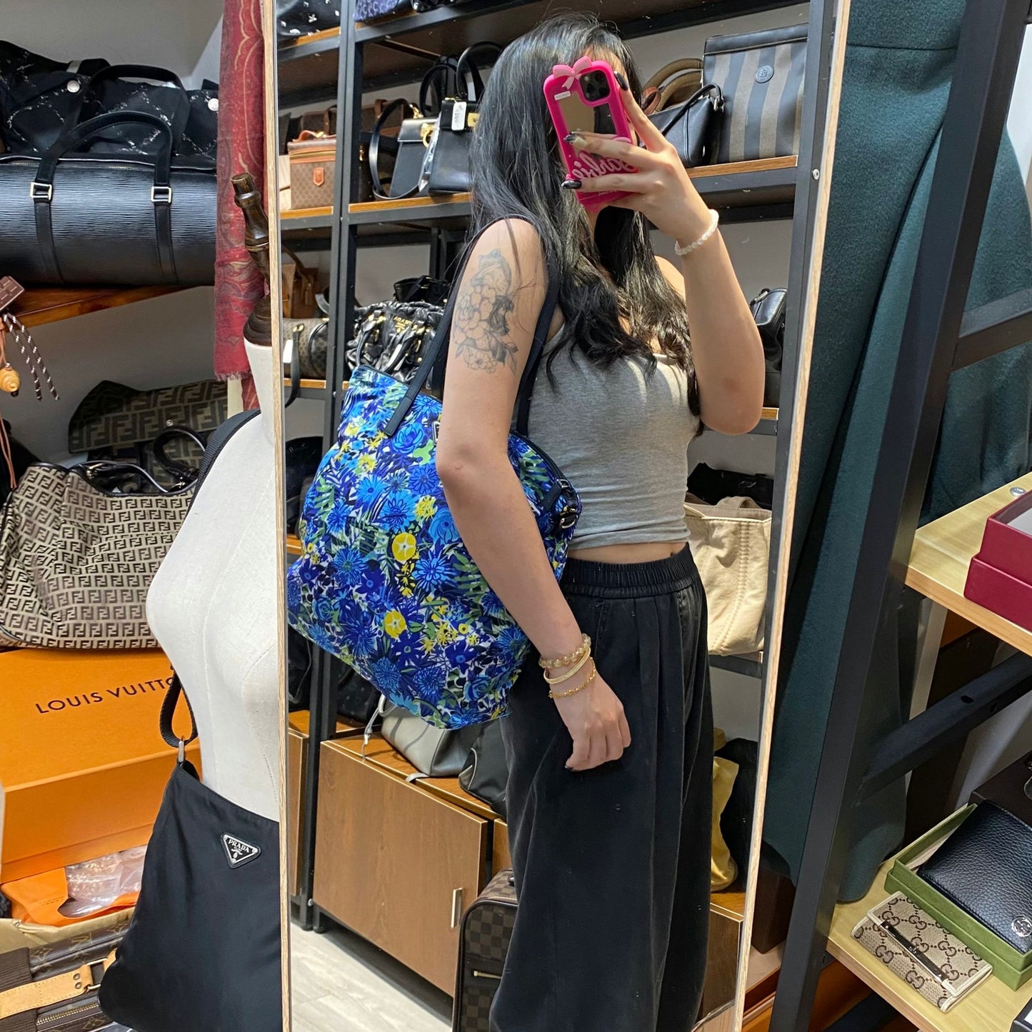 Prada Tote 有塵袋