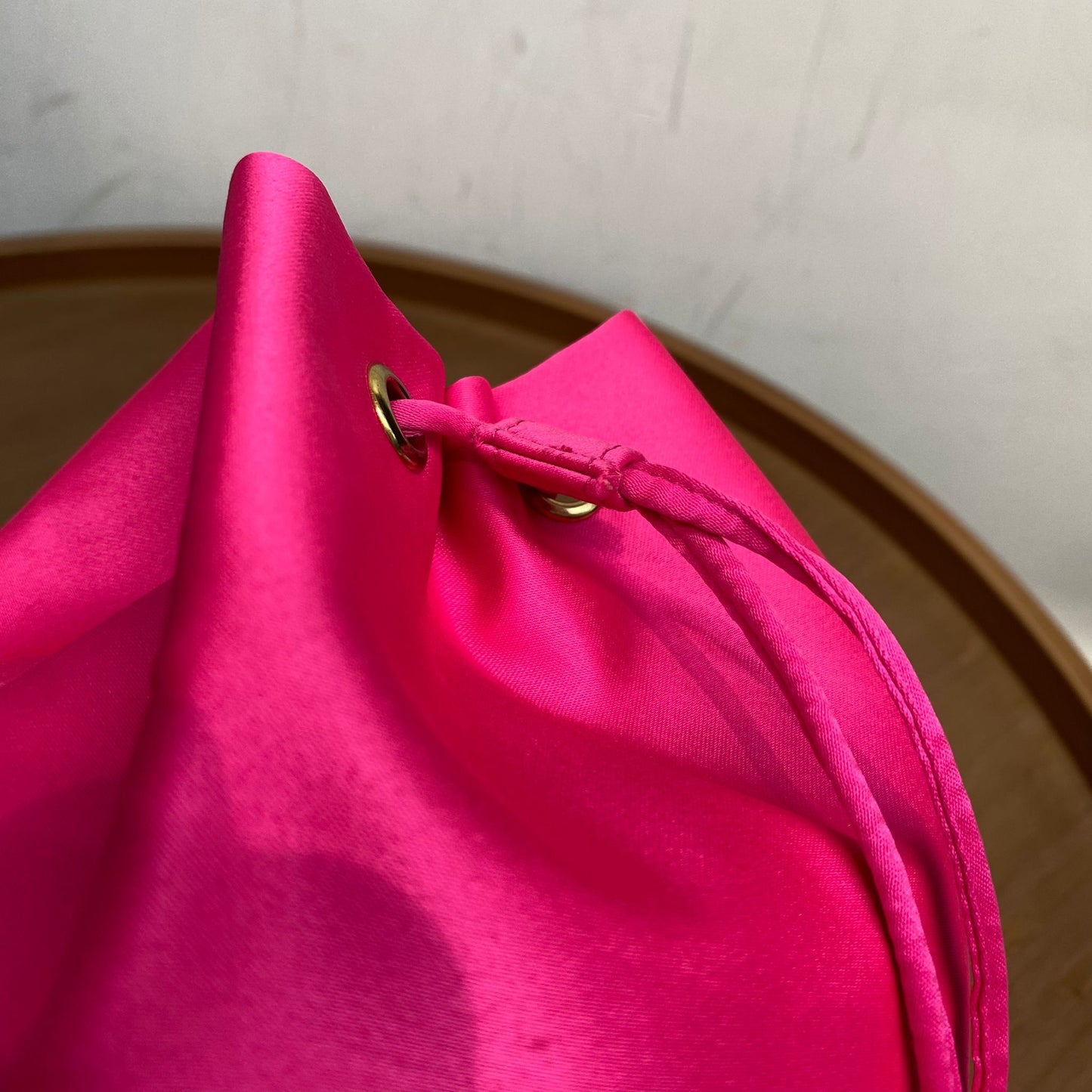 Prada水桶Pouch