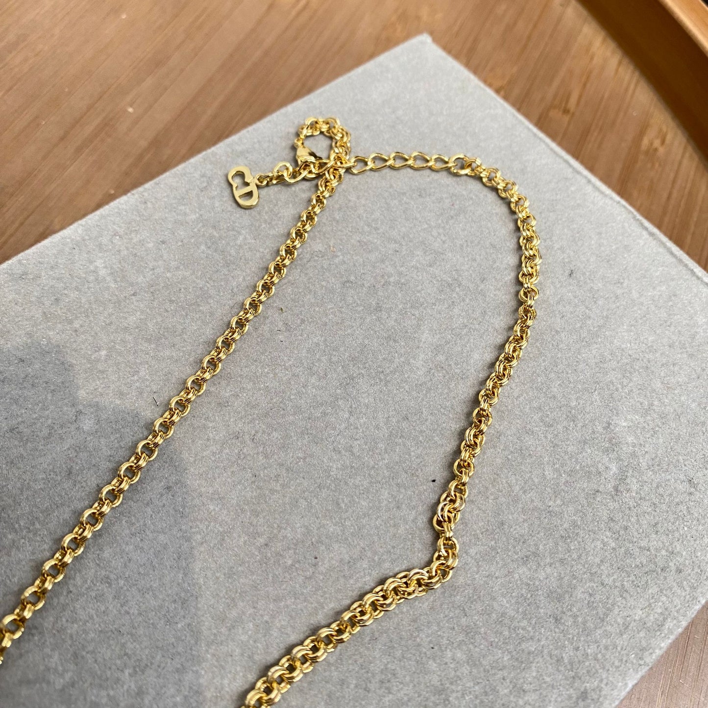 Dior 四鑽頸鏈