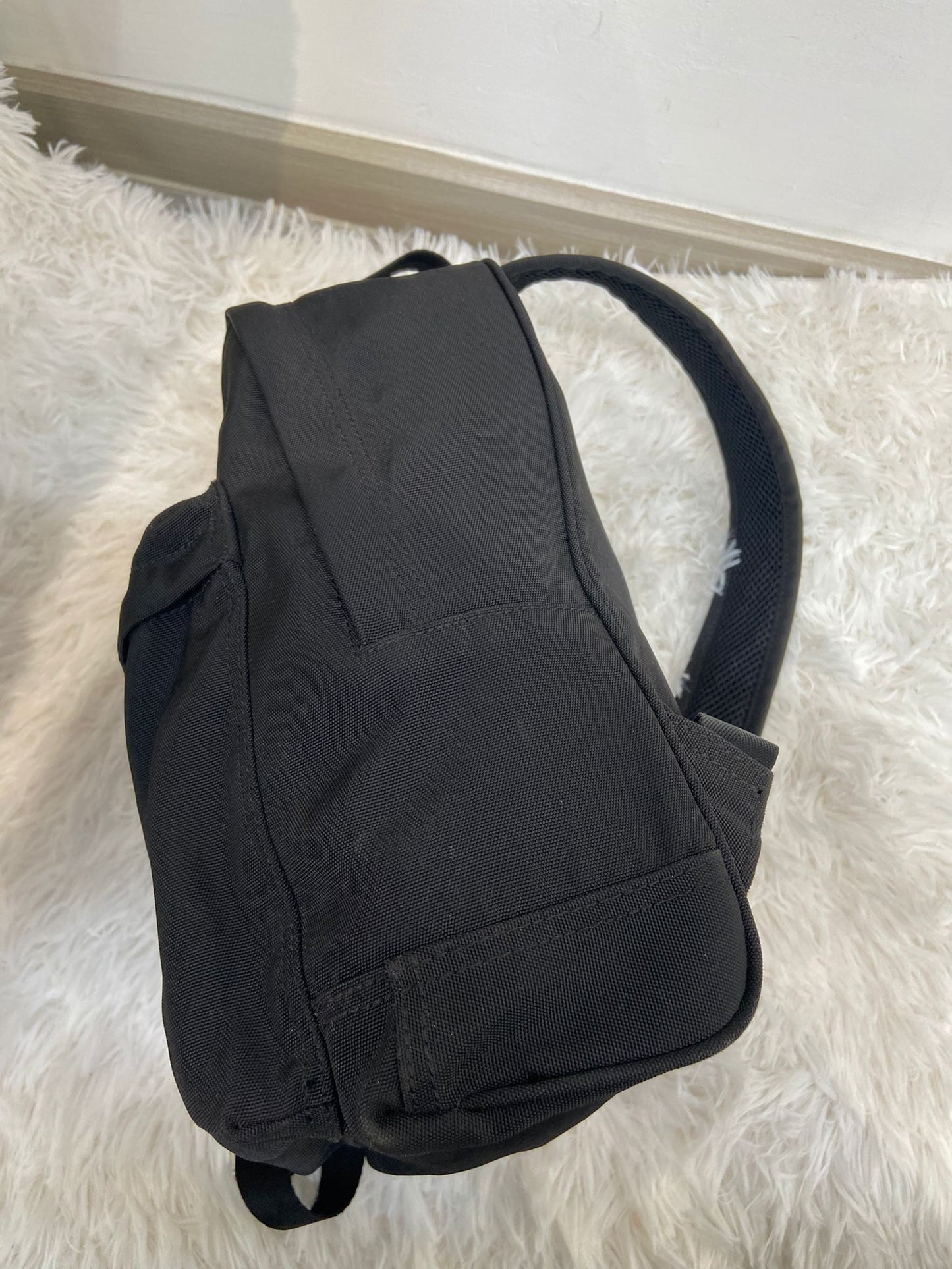 KENZO 黑色布款背囊