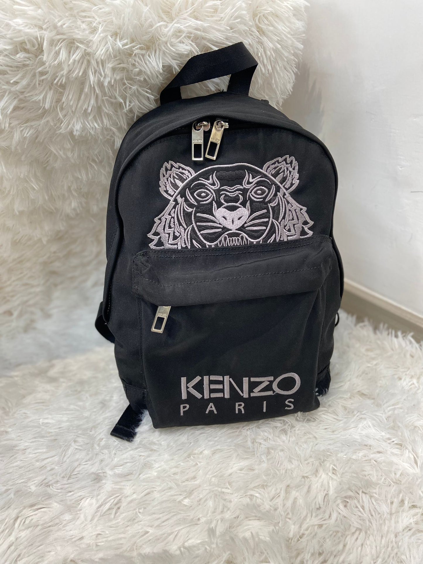 KENZO 黑色布款背囊