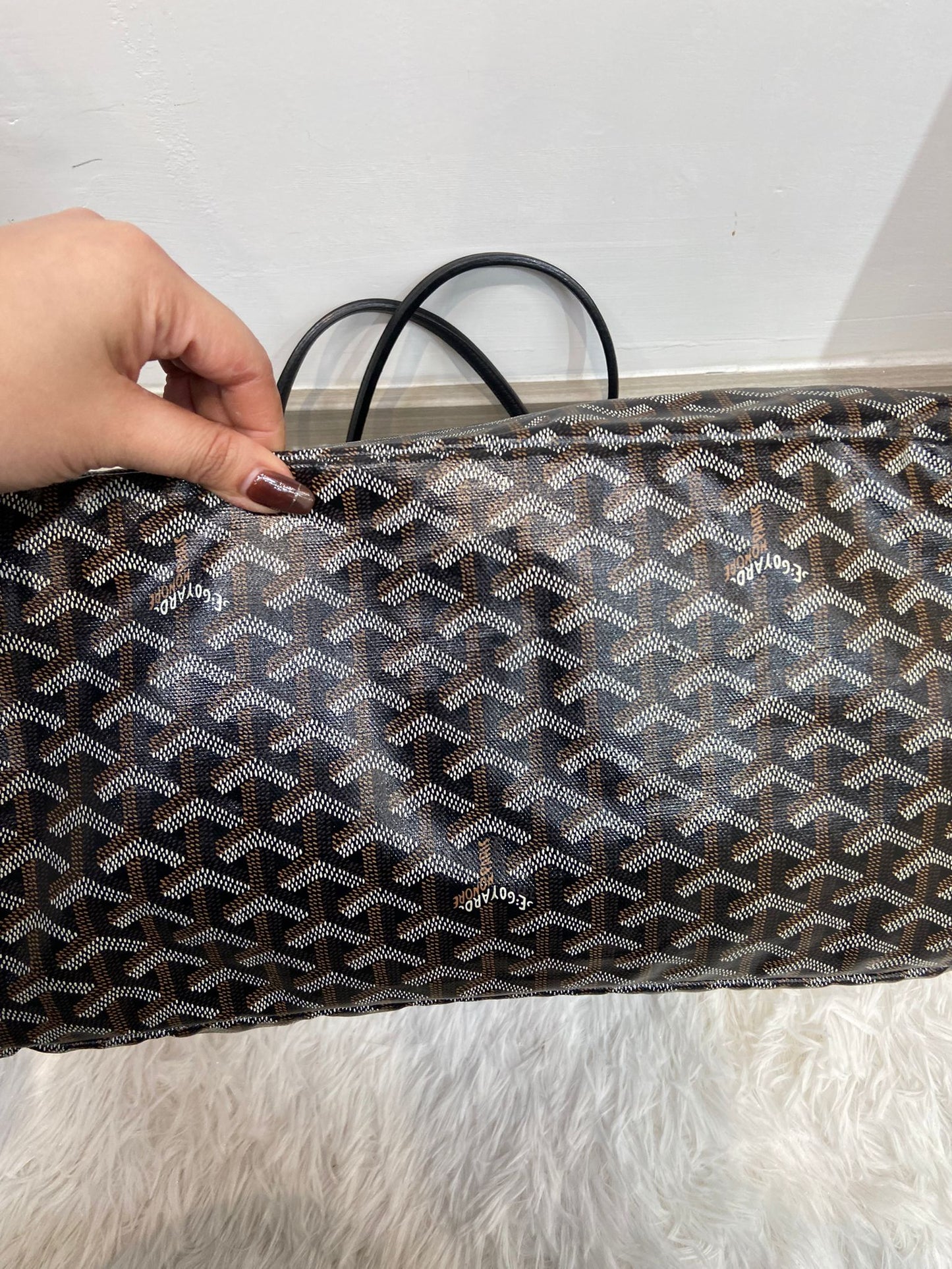 Goyard tote bag