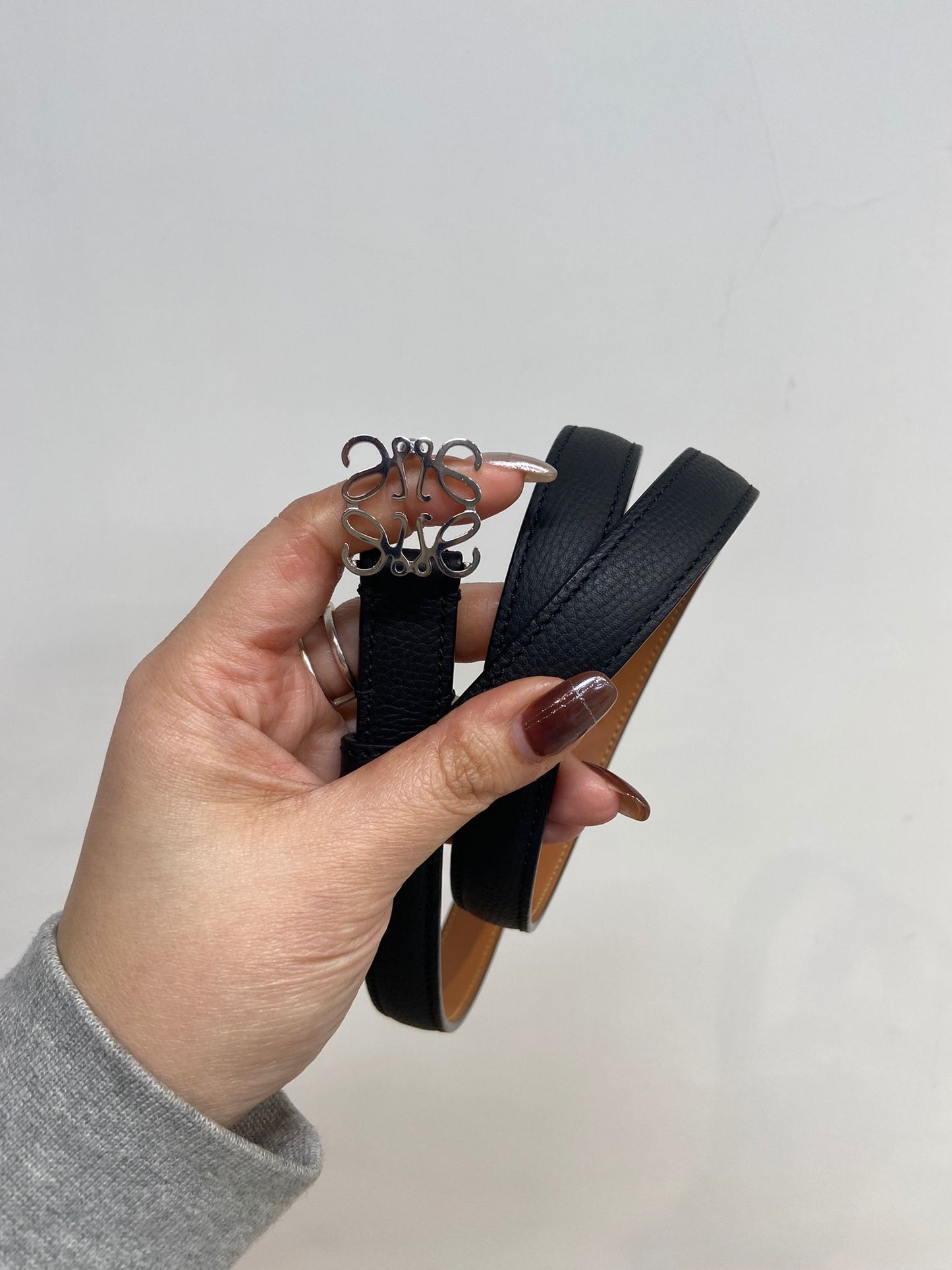 Loewe 1.8cm 皮帶