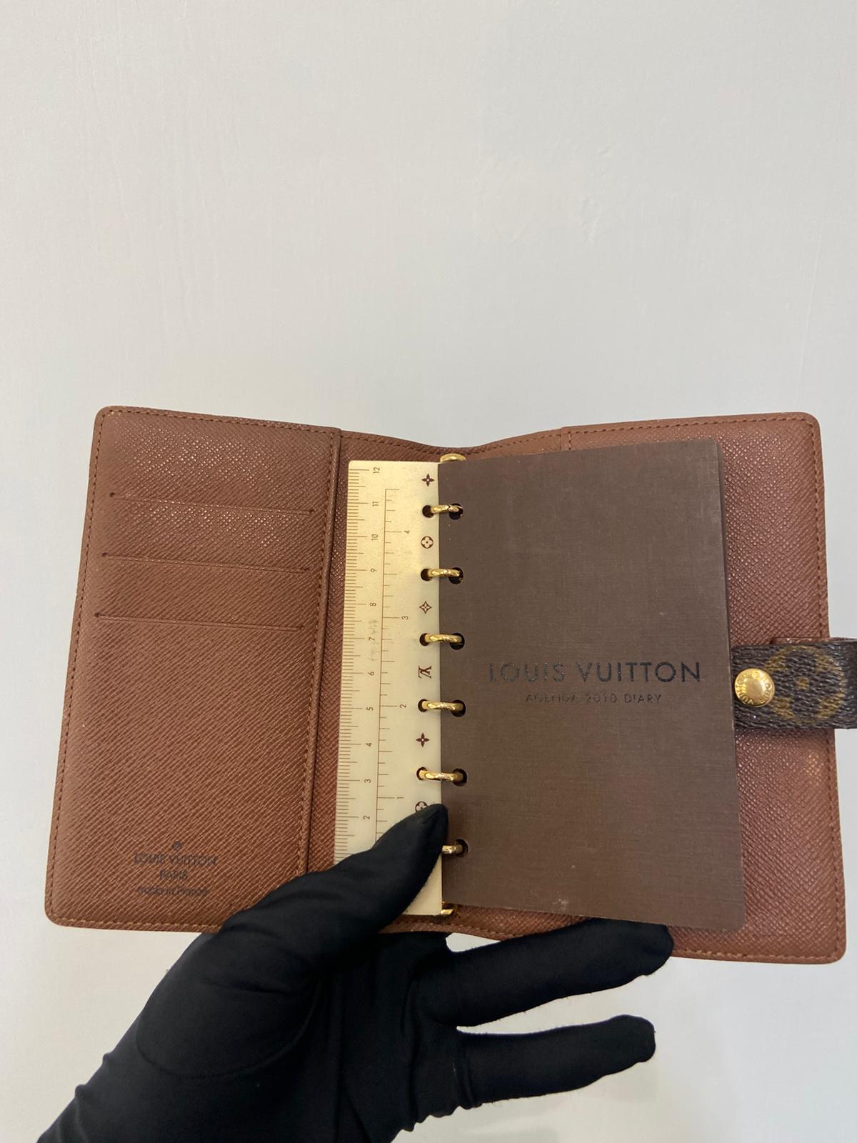 LV 老花手帳