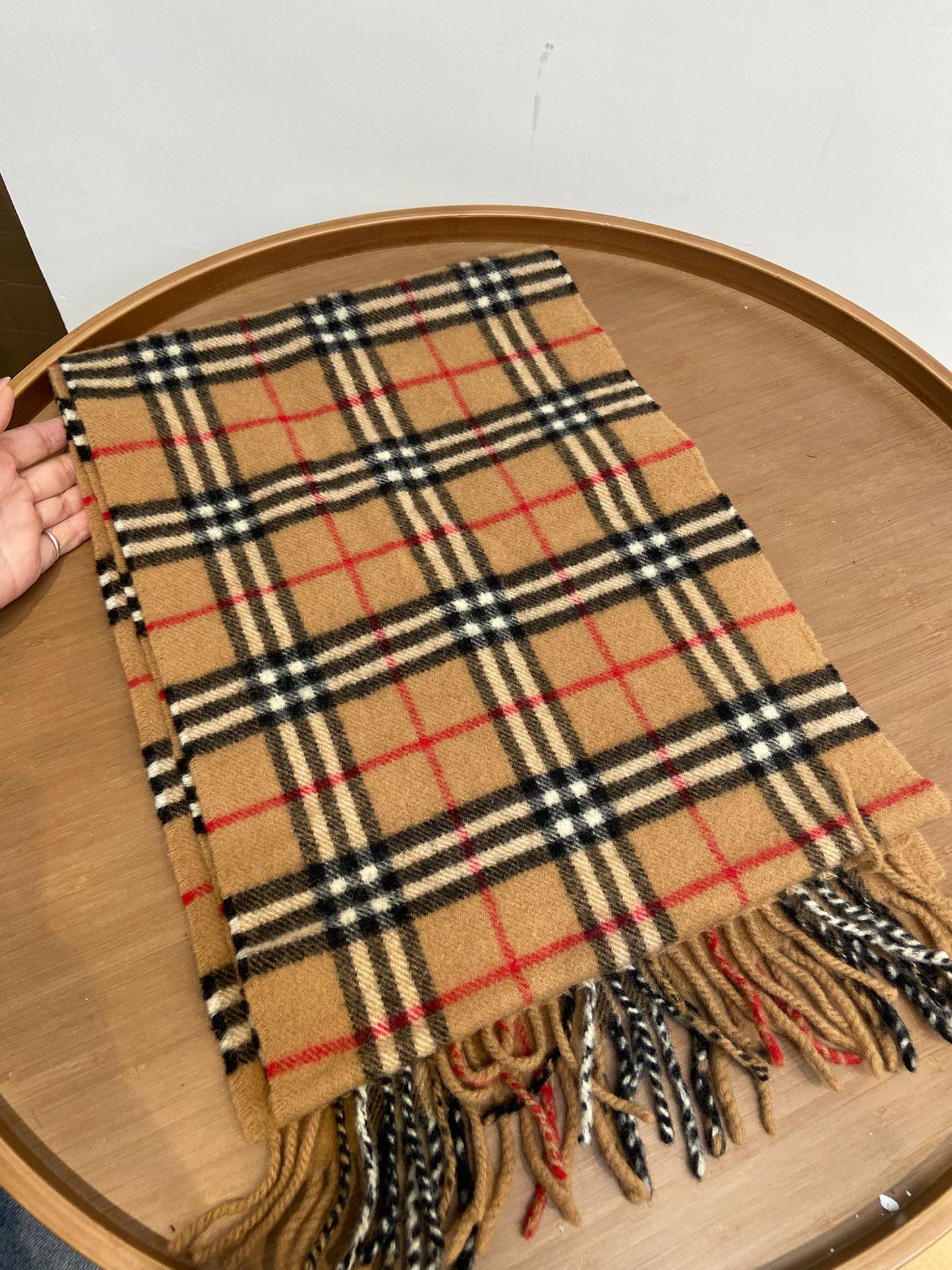 Burberry 駝色 格仔羊毛頸巾