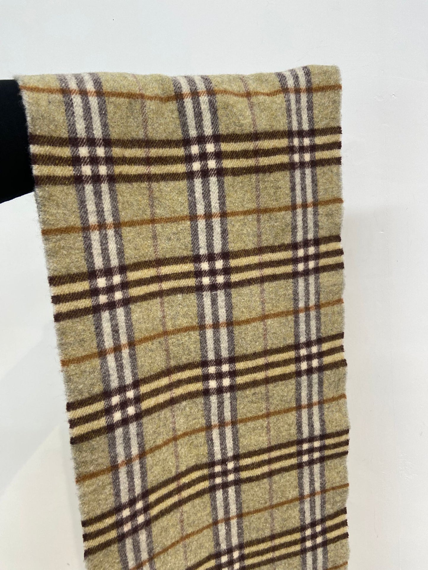 Burberry 灰綠色 格仔羊絨圍巾