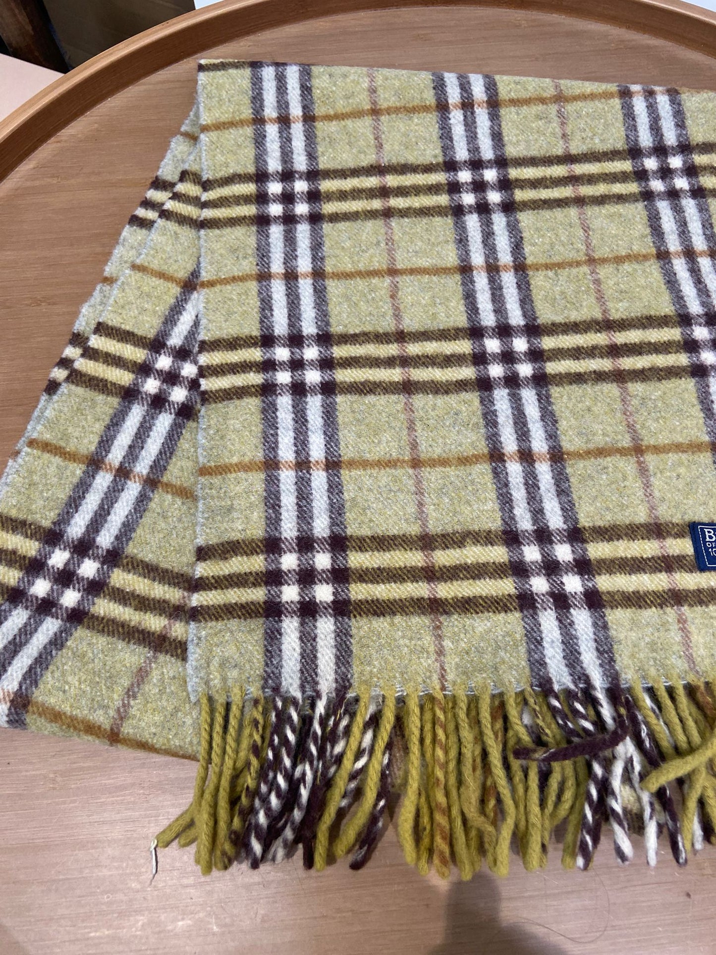 Burberry 灰綠色 格仔羊絨圍巾