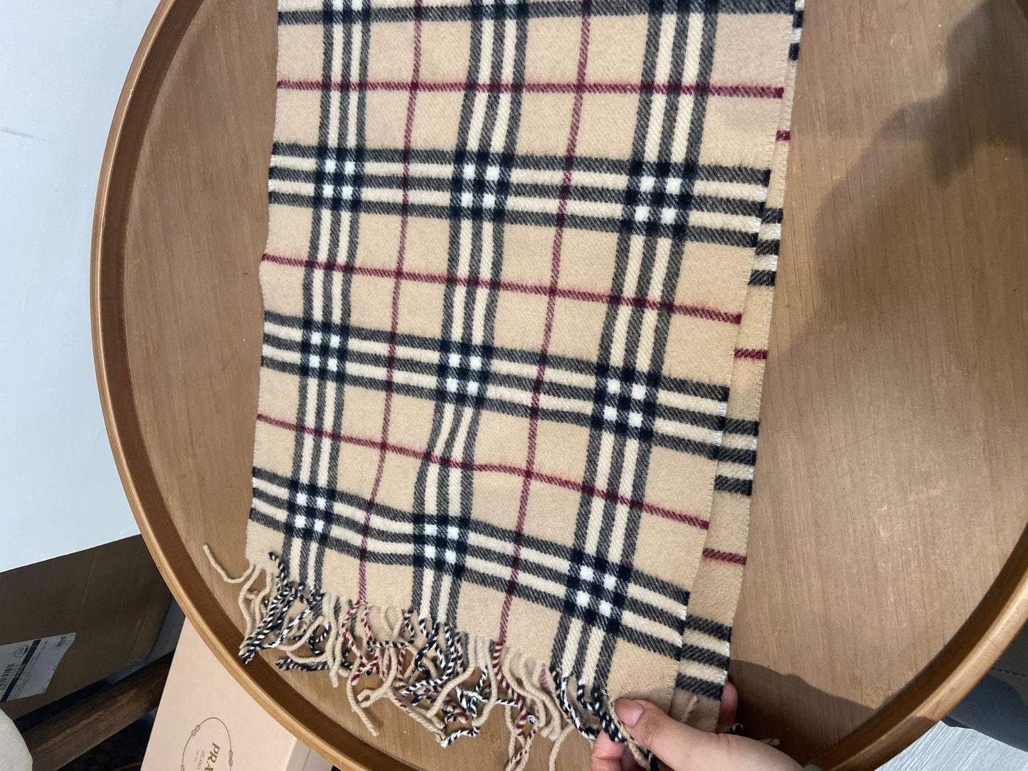 Burberry 米色 格仔羊毛頸巾