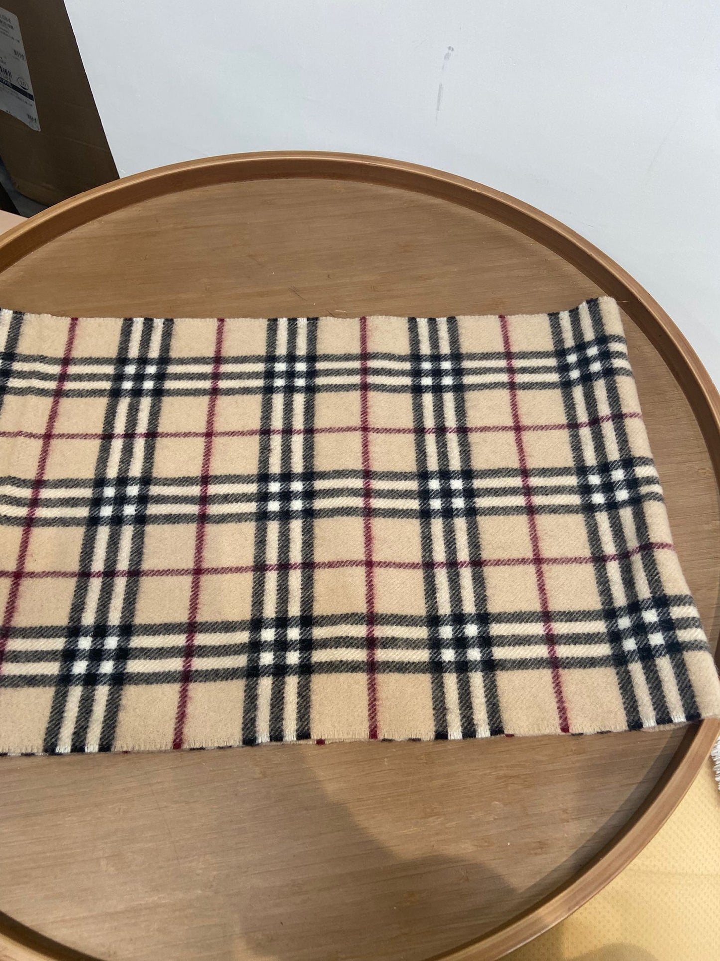 Burberry 米色 格仔羊毛頸巾