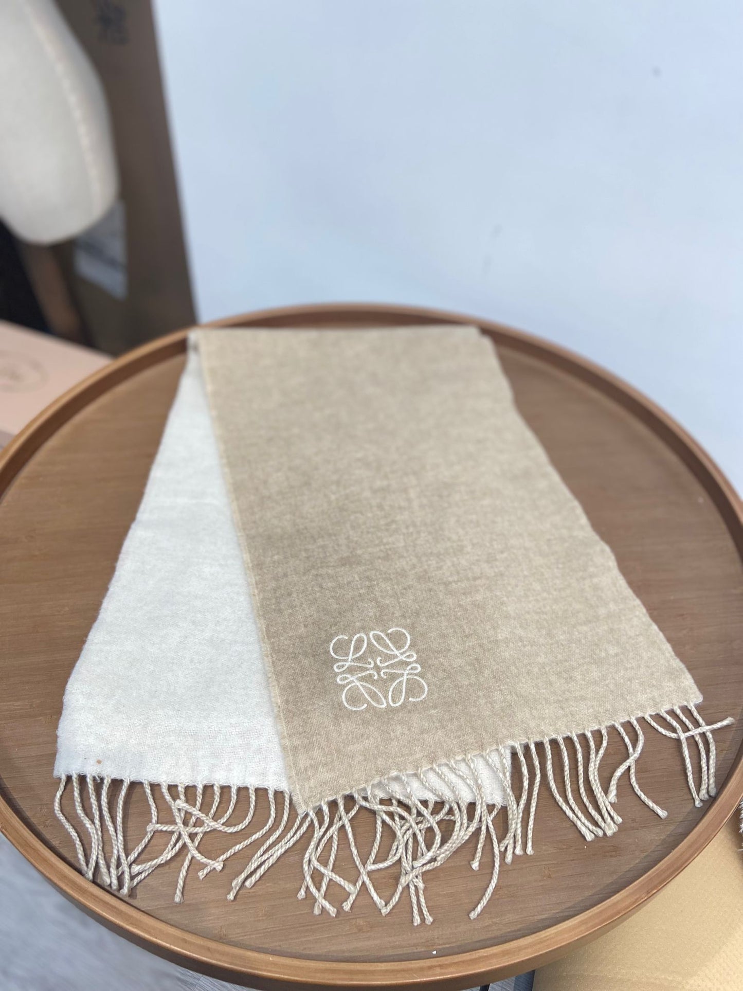 Loewe 米色 雙面羊絨圍巾