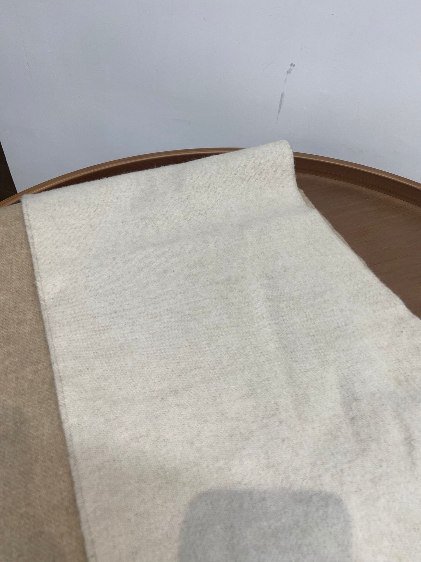 Loewe 米色 雙面羊絨圍巾