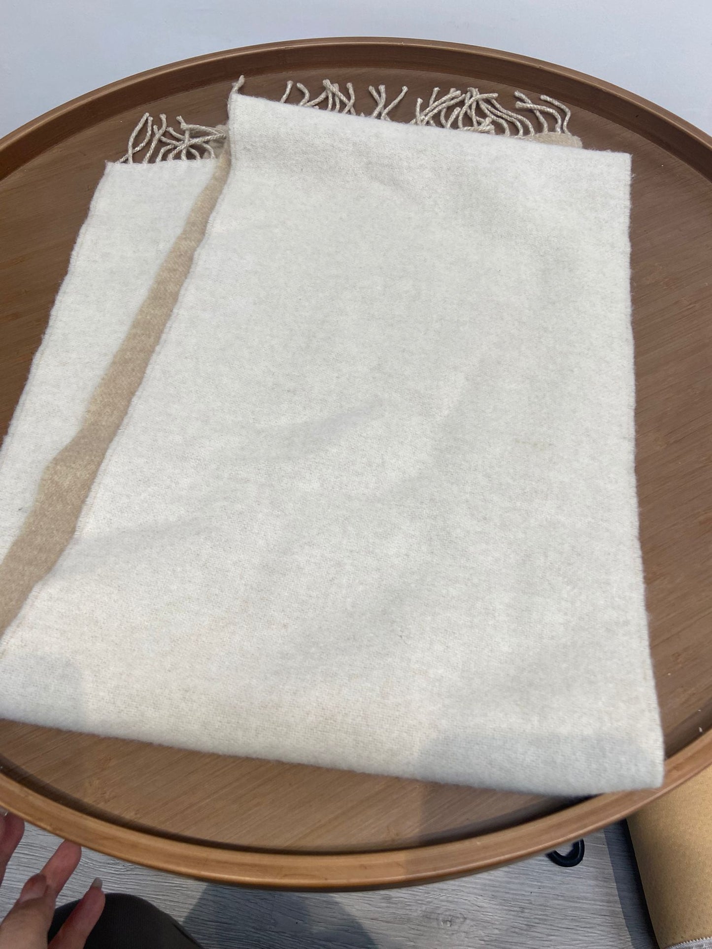 Loewe 米色 雙面羊絨圍巾