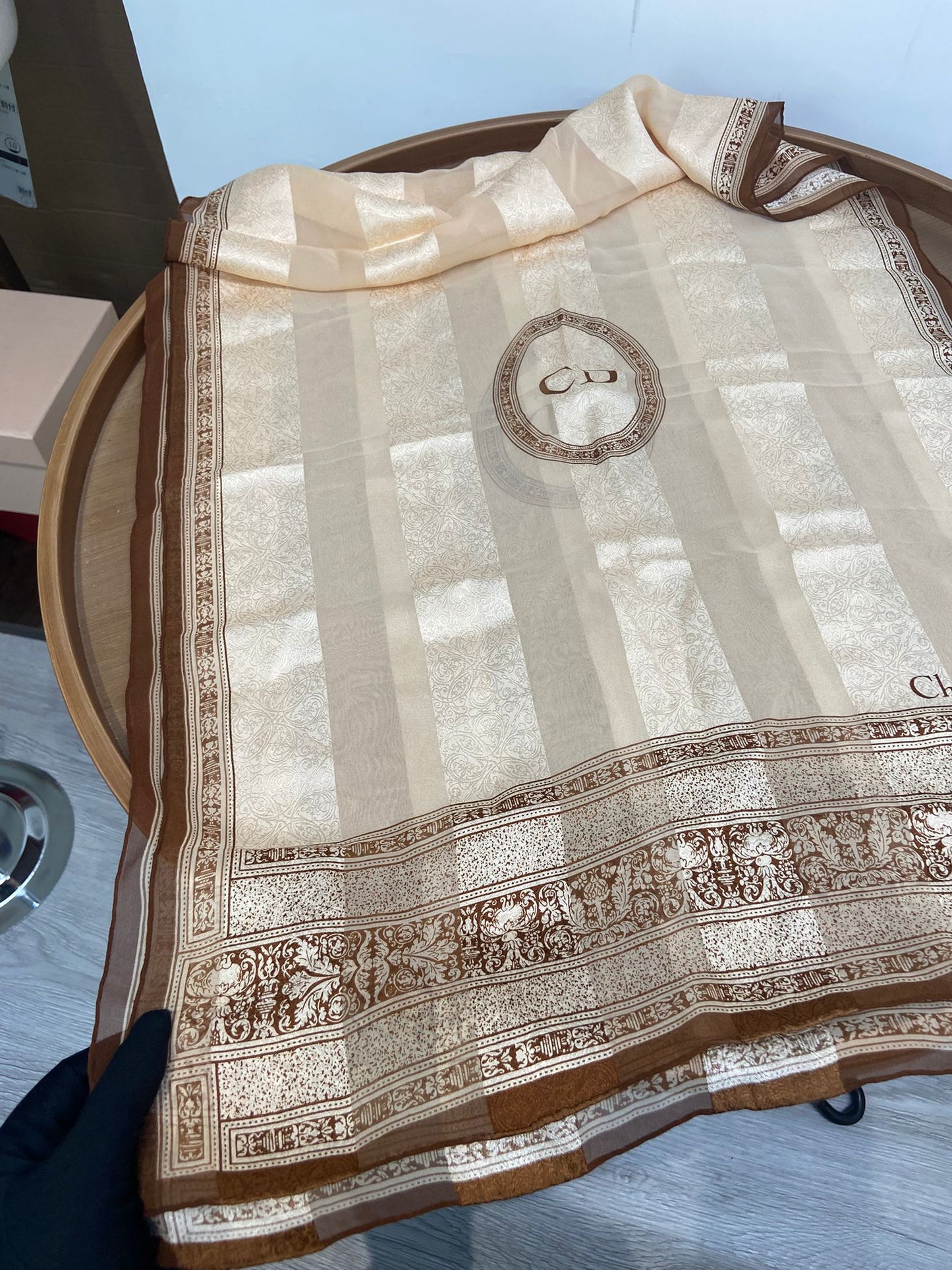 DIOR 長絲巾