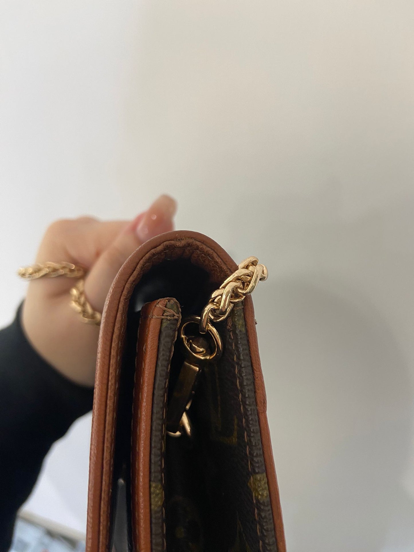 Lv 老花信封包