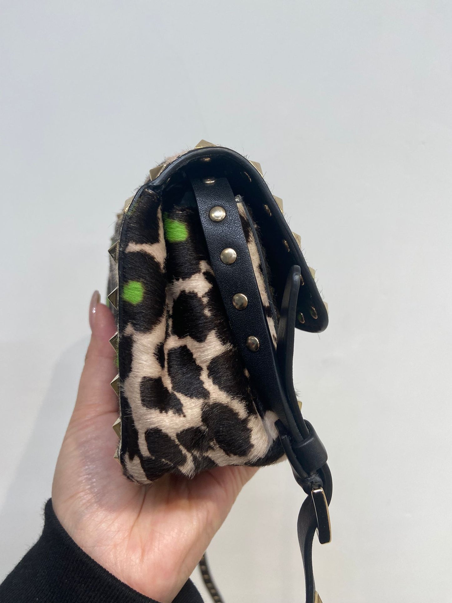 Valentino 馬毛 迷彩斜孭袋
