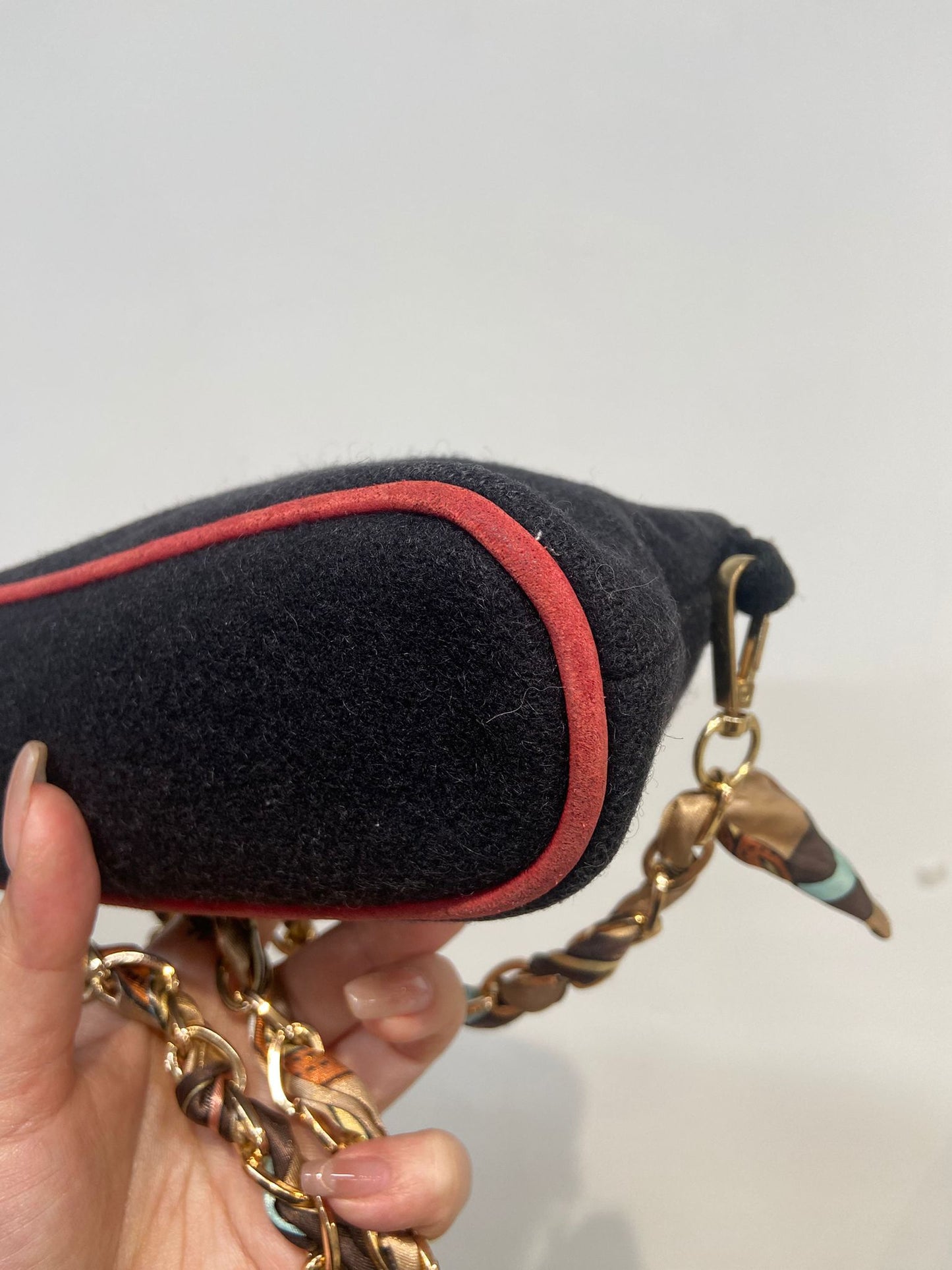 Hermes 毛氈 pouch