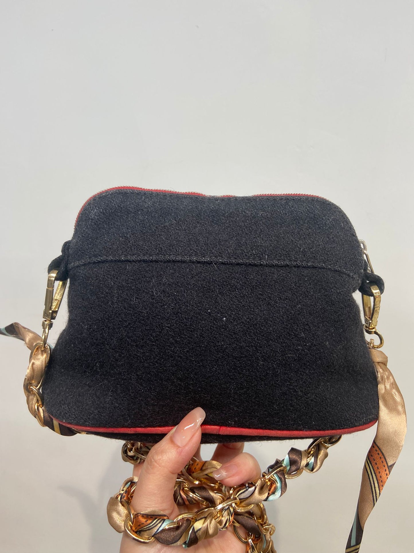 Hermes 毛氈 pouch