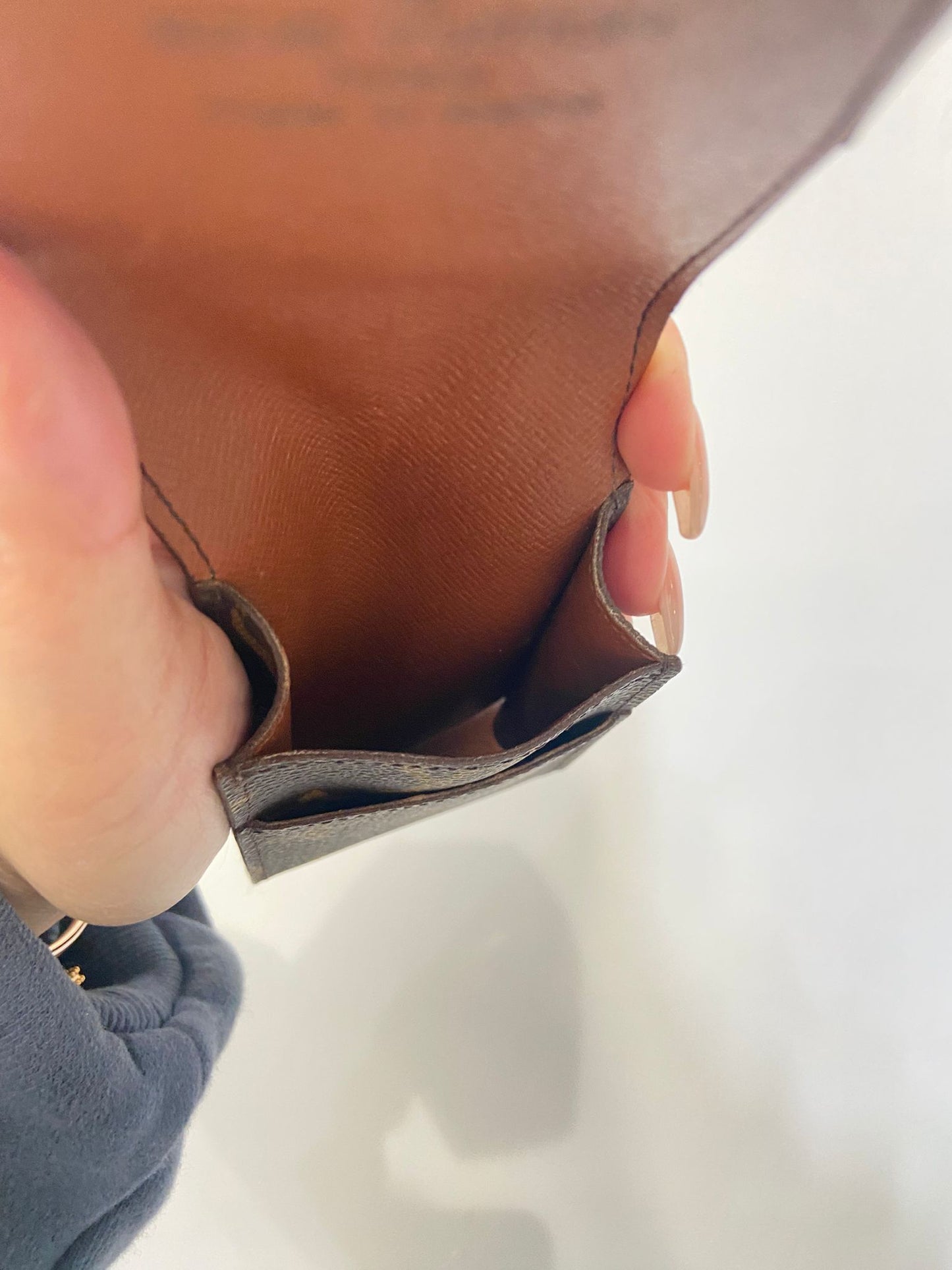 LV case 煙盒