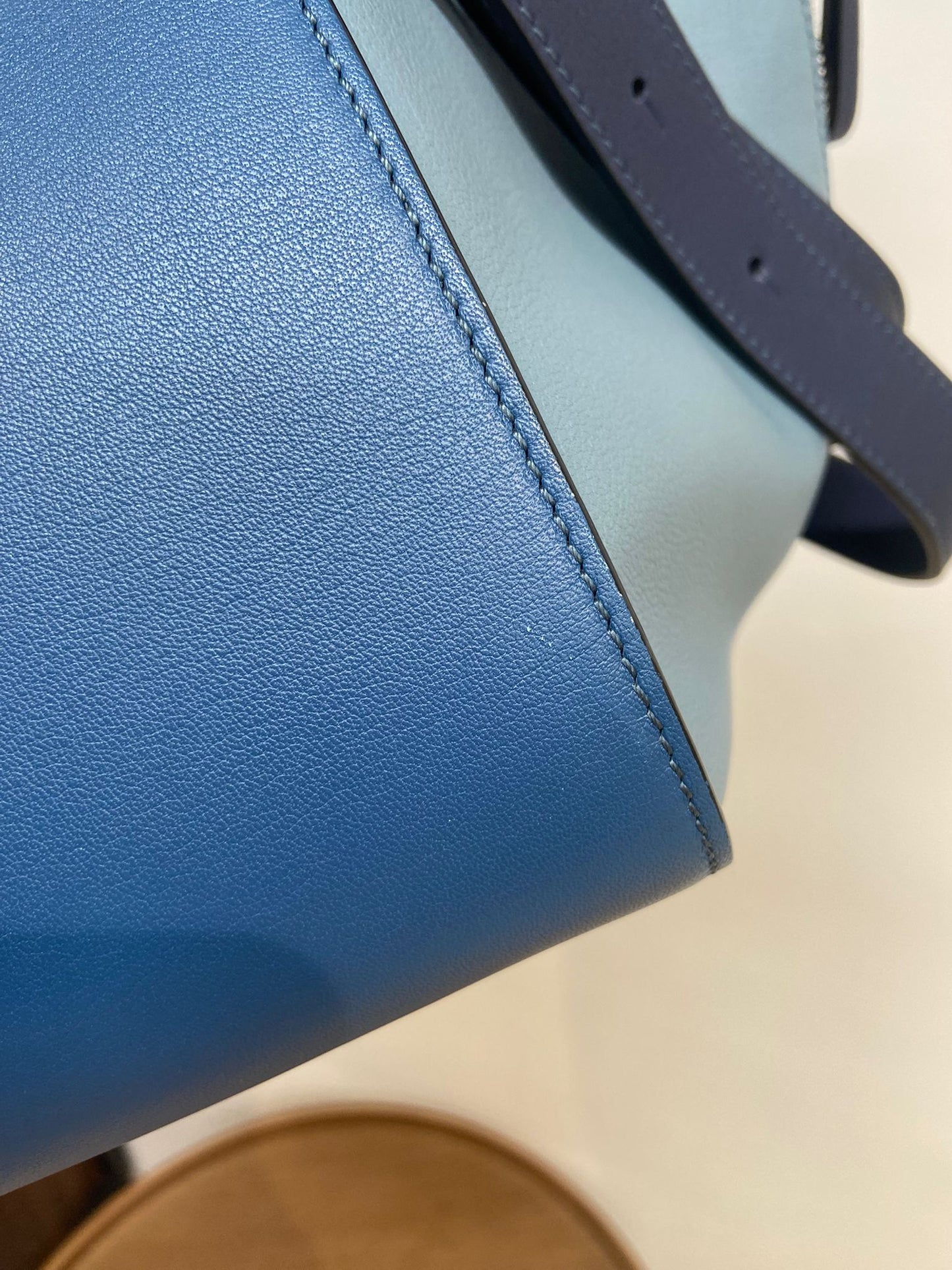 Loewe small hackmock吊床包