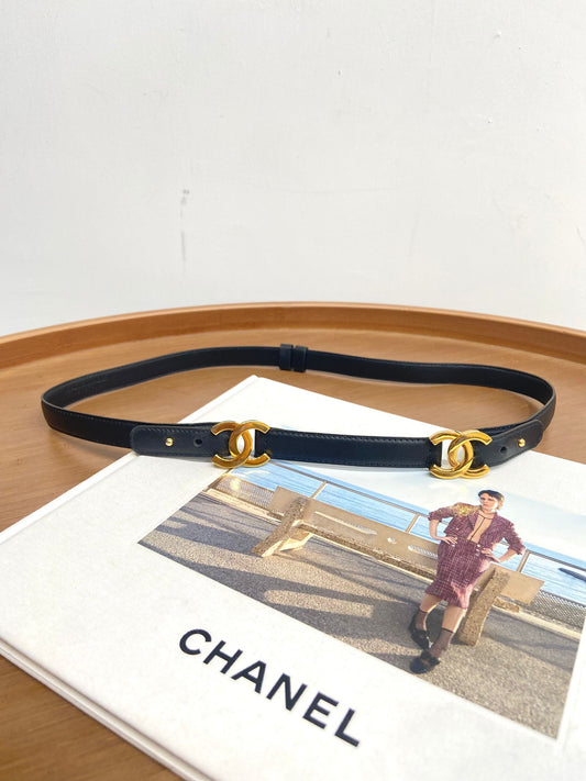 CHANEL CC 黑金皮帶