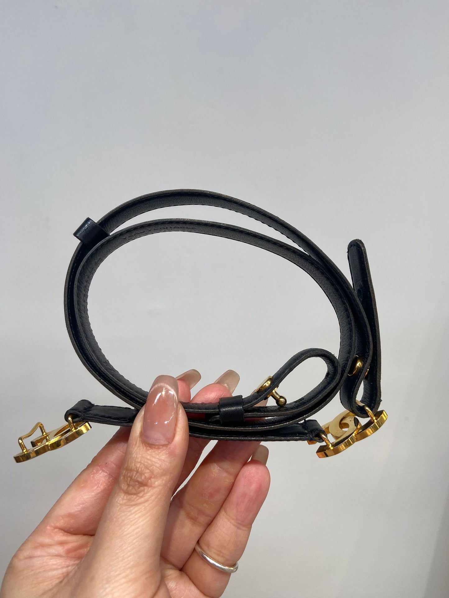 CHANEL CC 黑金皮帶