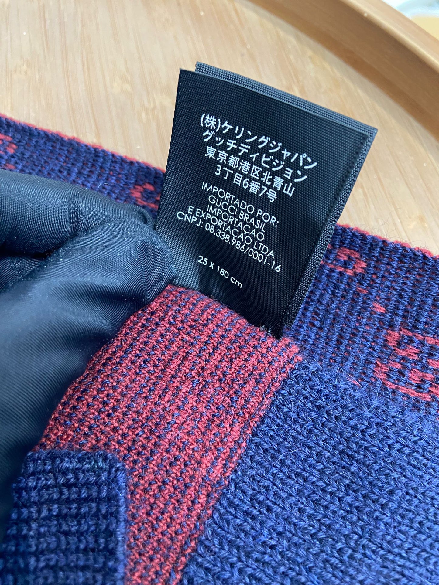 GUCCI 頸巾