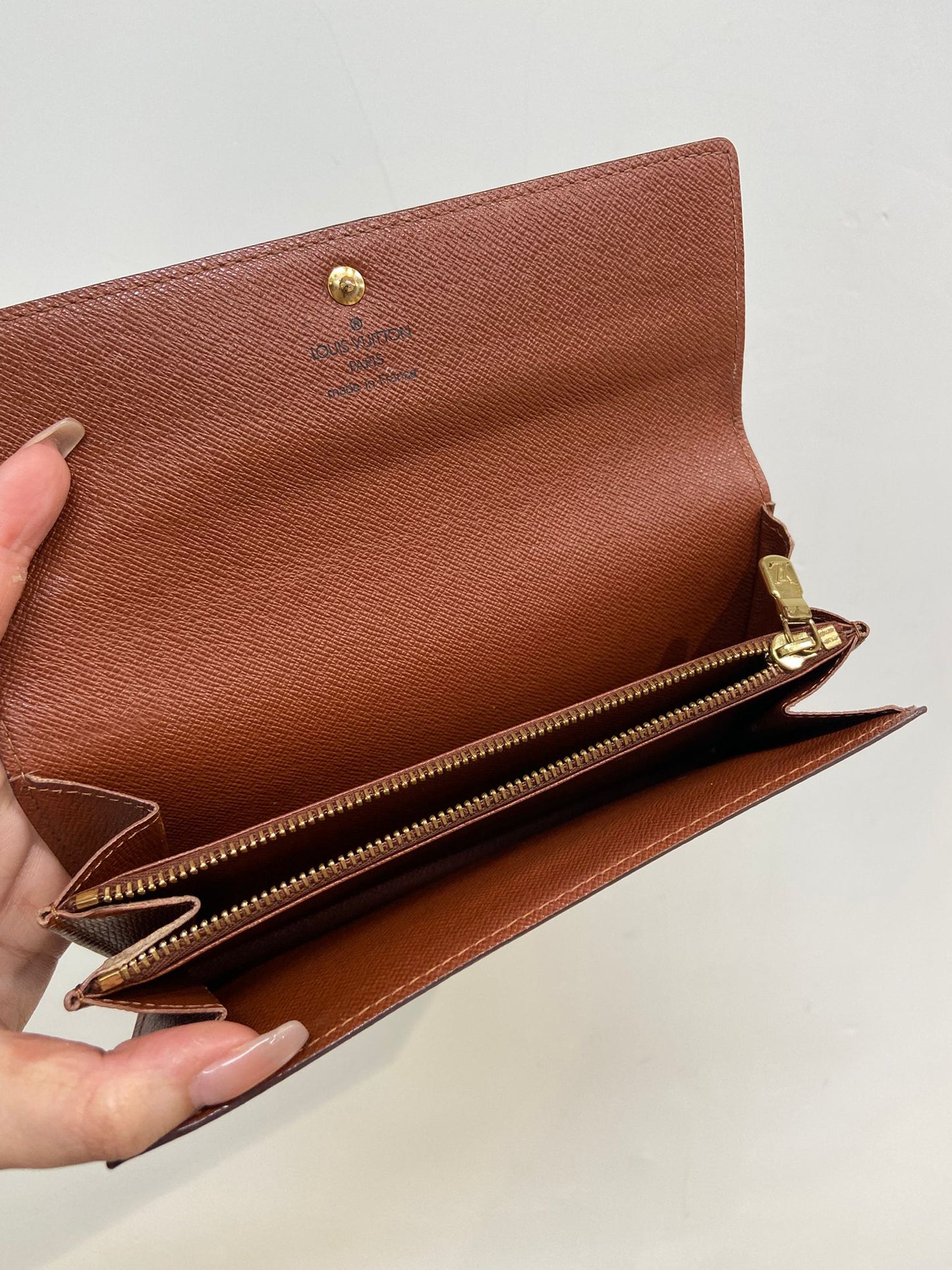 LV 老花長銀包