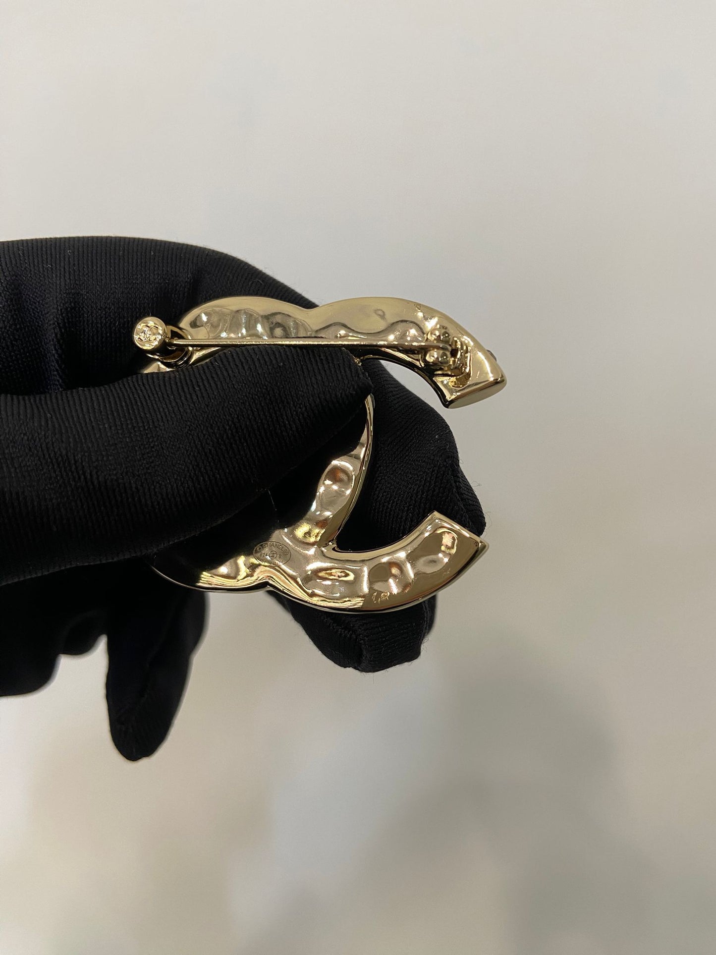 Chanel brooch 心口針